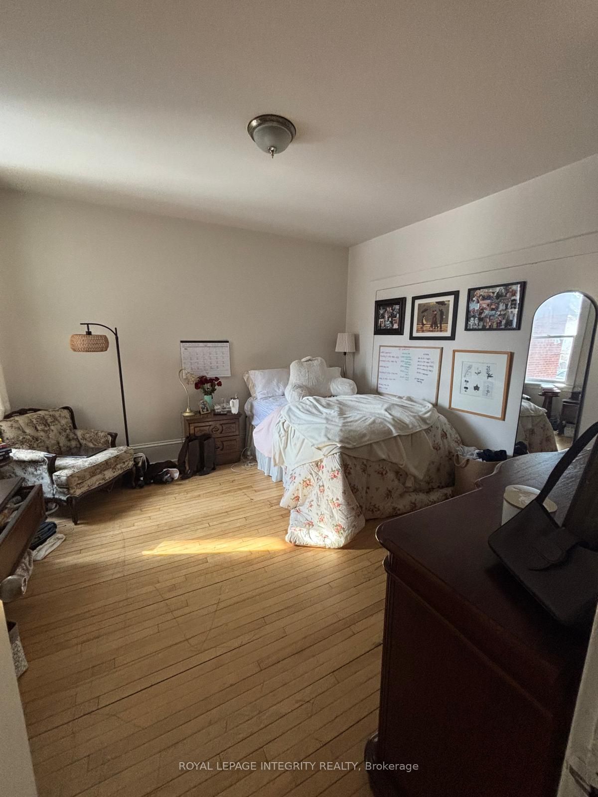 444 Gladstone Avenue Property Photo 7
