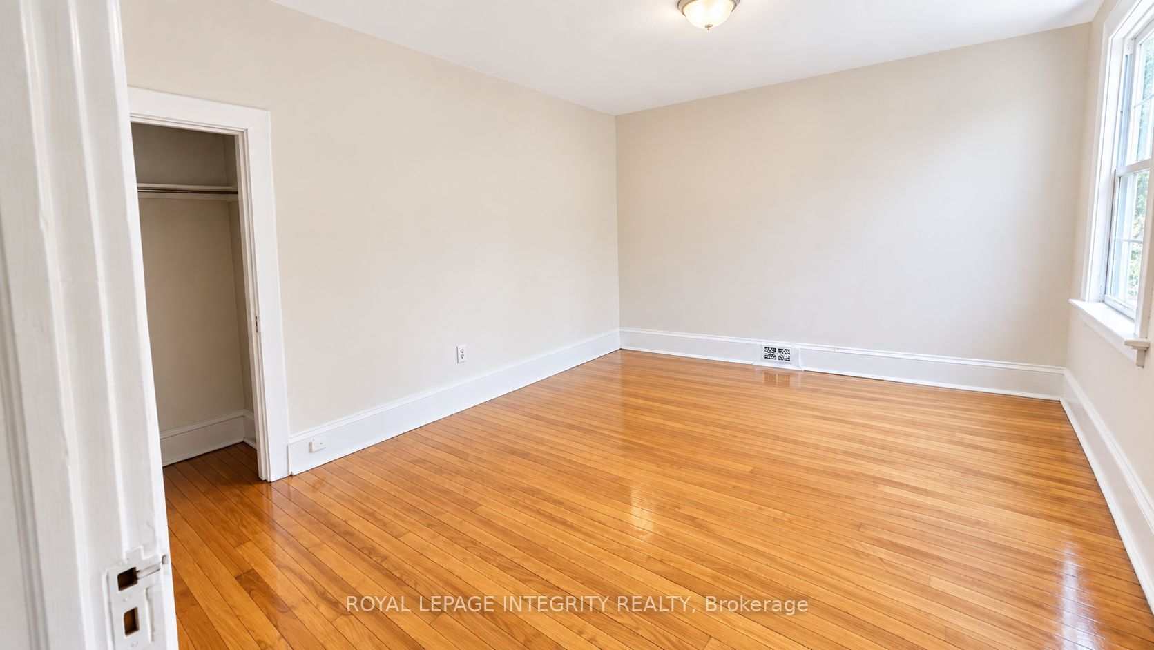 444 Gladstone Avenue Property Photo 18