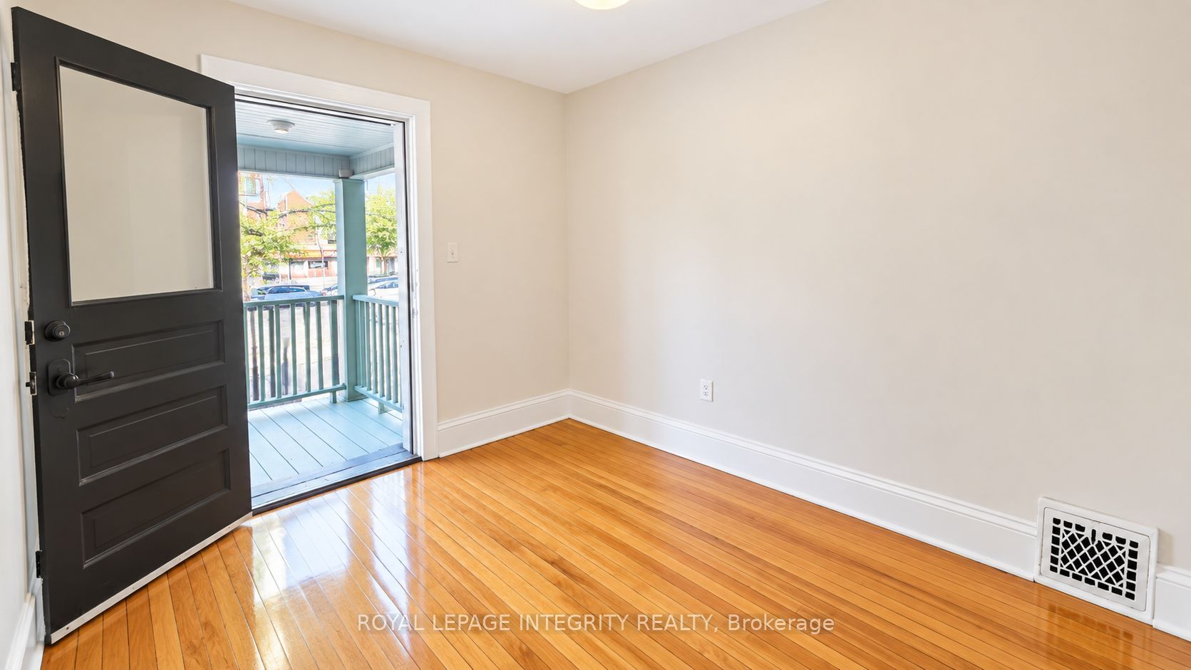 444 Gladstone Avenue Property Photo 20
