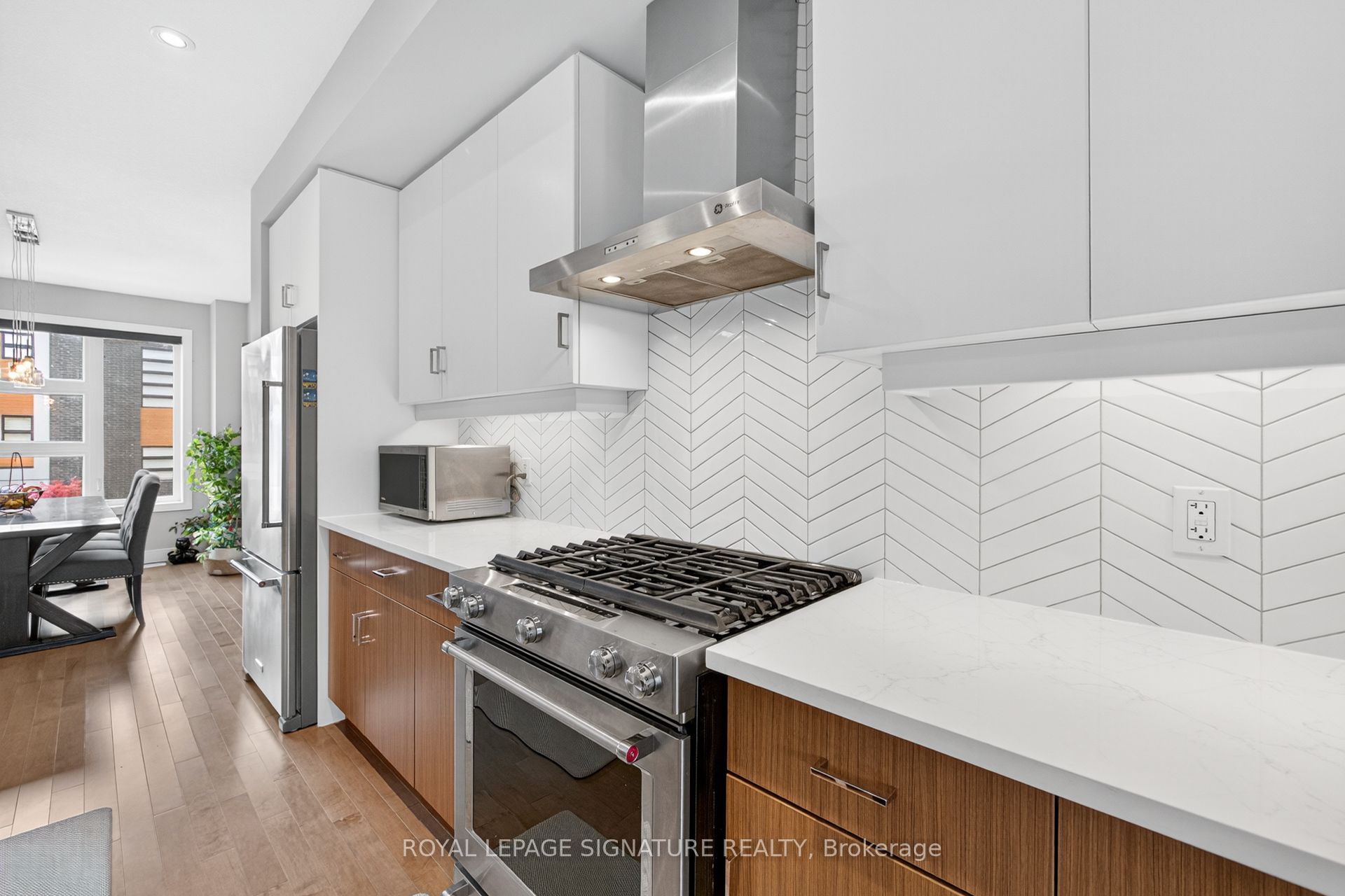 60 Arkell Road 57 Property Photo 23