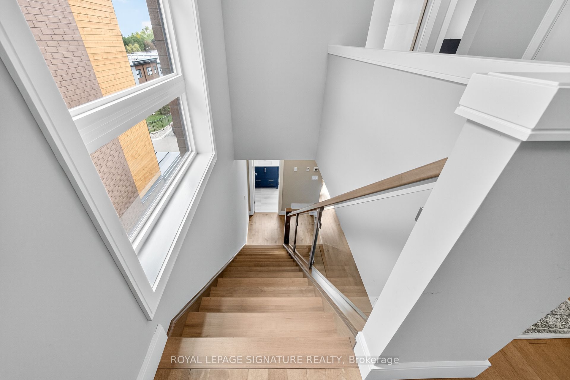 60 Arkell Road 57 Property Photo 28