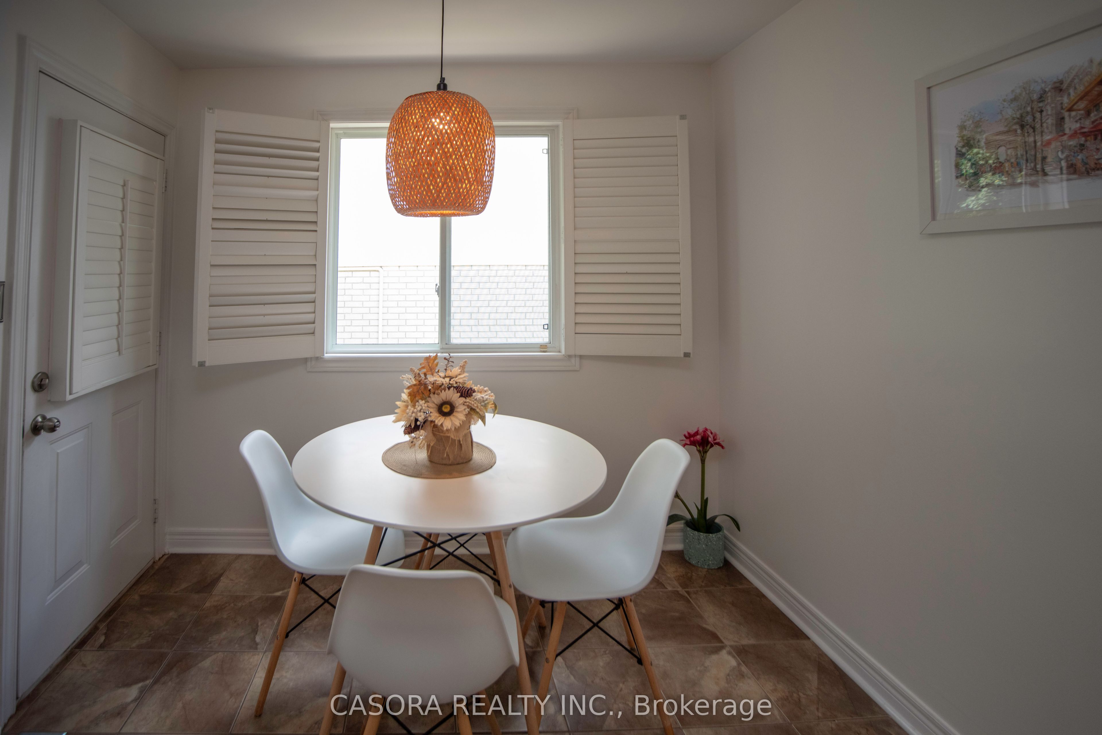 57 Ossington Drive Property Photo 16