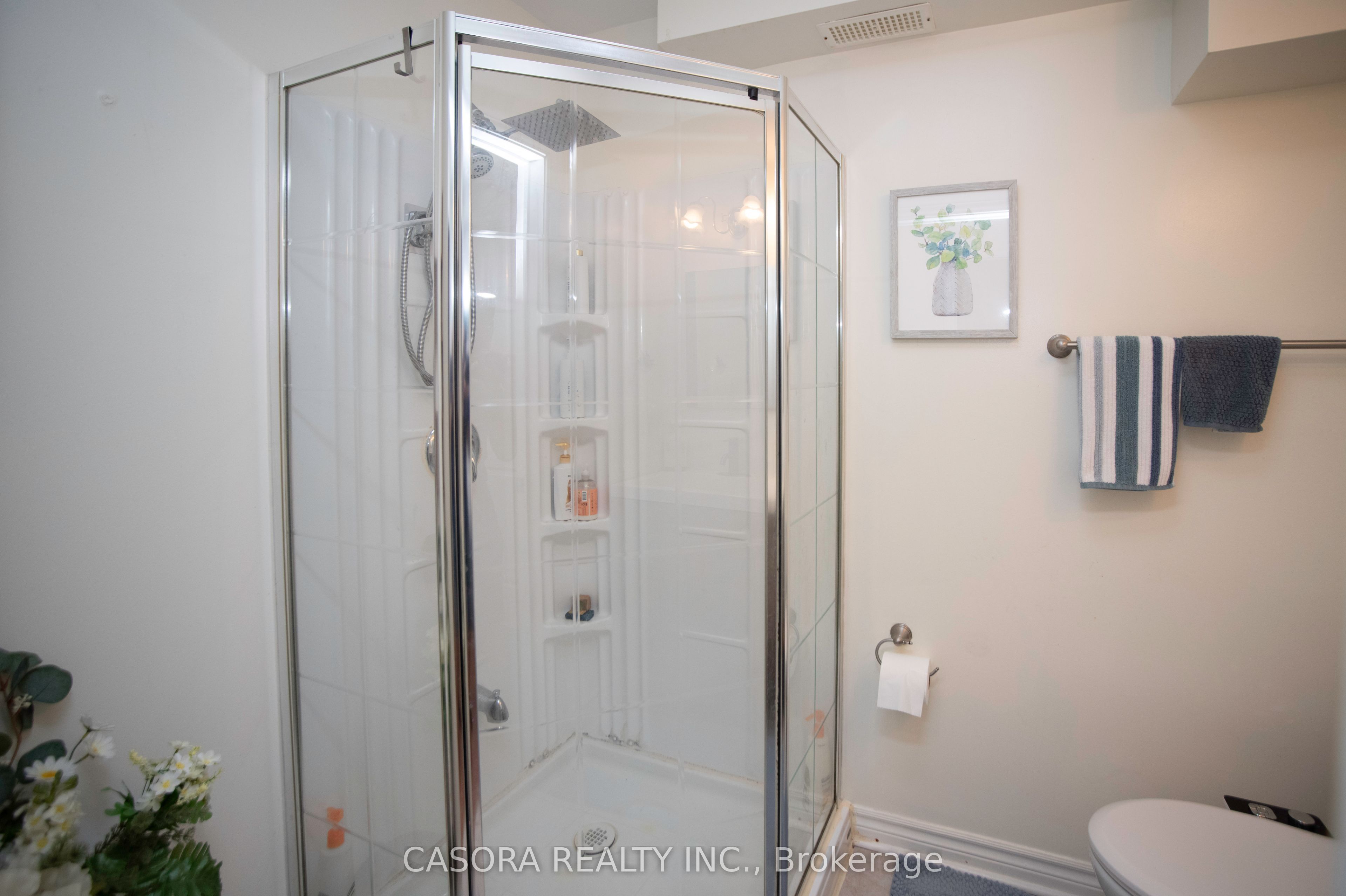 57 Ossington Drive Property Photo 41