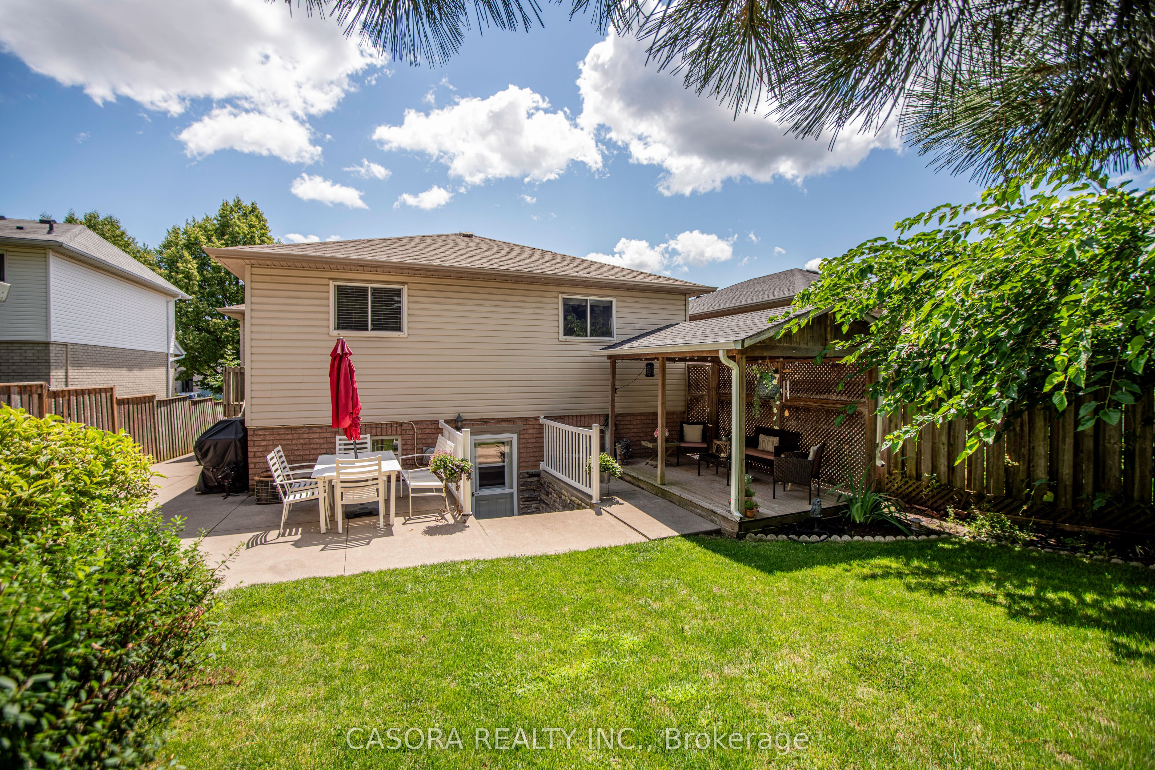 57 Ossington Drive Property Photo 49