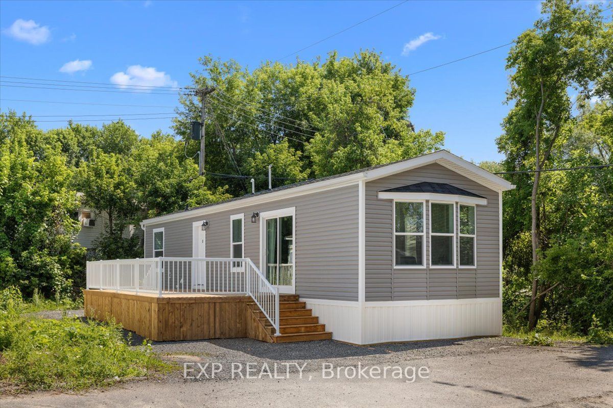 35 Vanier Road Property Photo 2