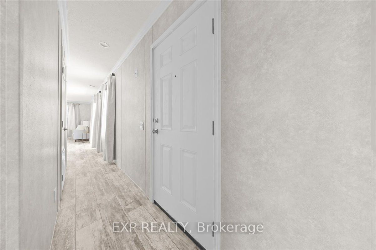35 Vanier Road Property Photo 8