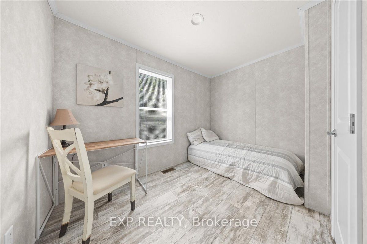 35 Vanier Road Property Photo 25