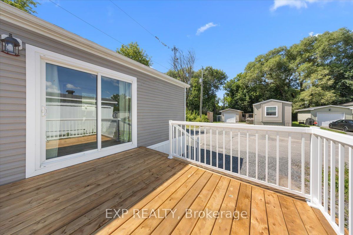 35 Vanier Road Property Photo 28