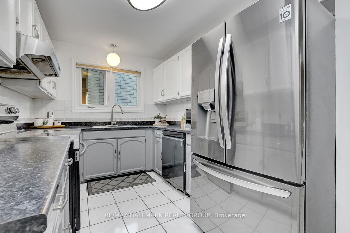 1950 Ludgate Crescent Property Photo 21