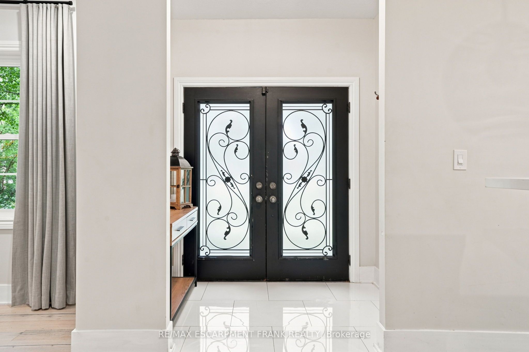 110 Old Ancaster Road Property Photo 7