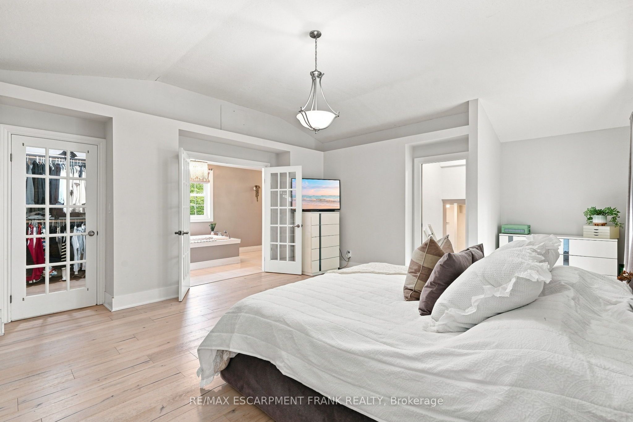110 Old Ancaster Road Property Photo 20