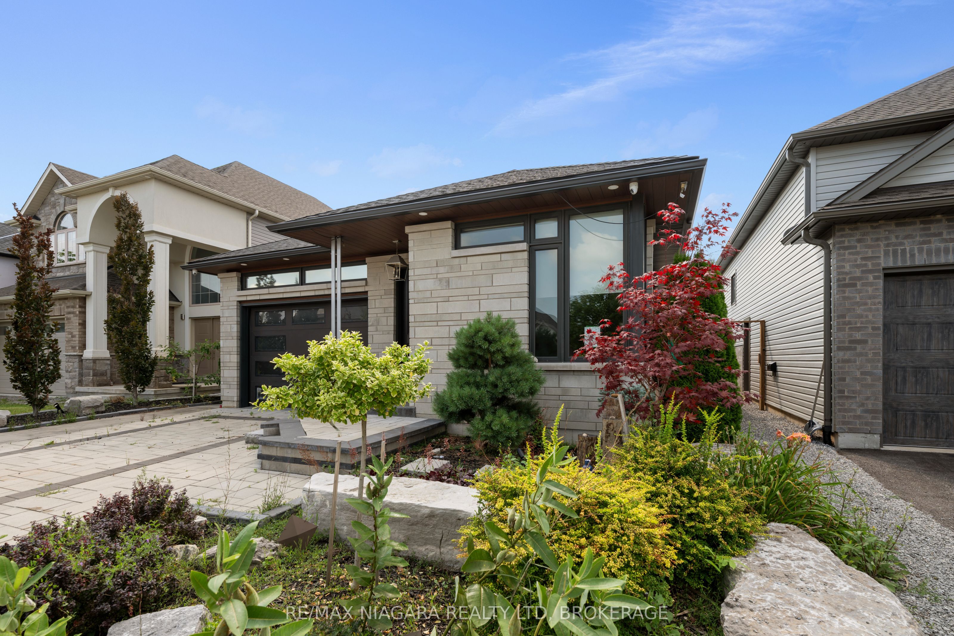 31 Berkshire Drive Property Photo 2