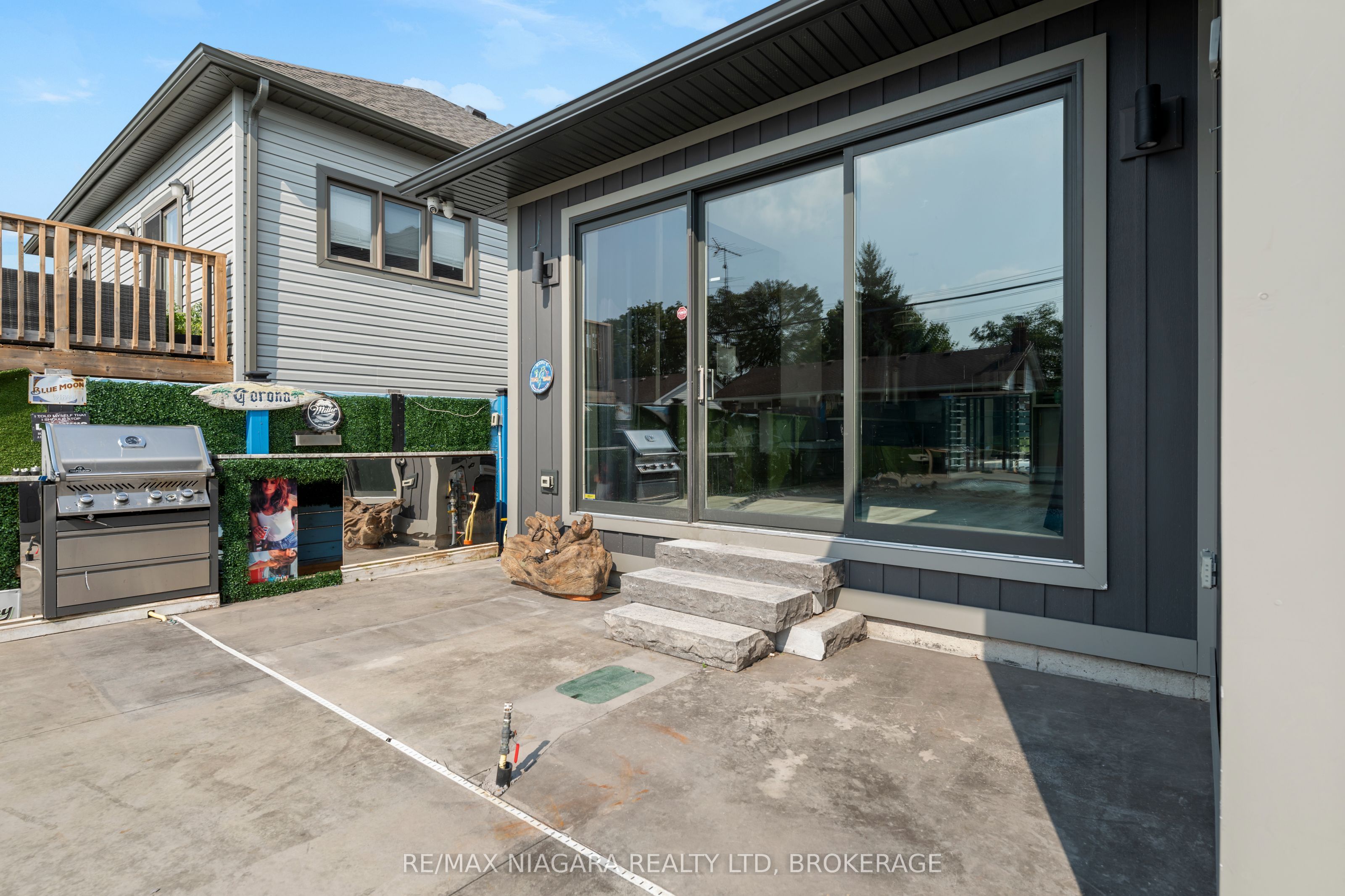 31 Berkshire Drive Property Photo 8
