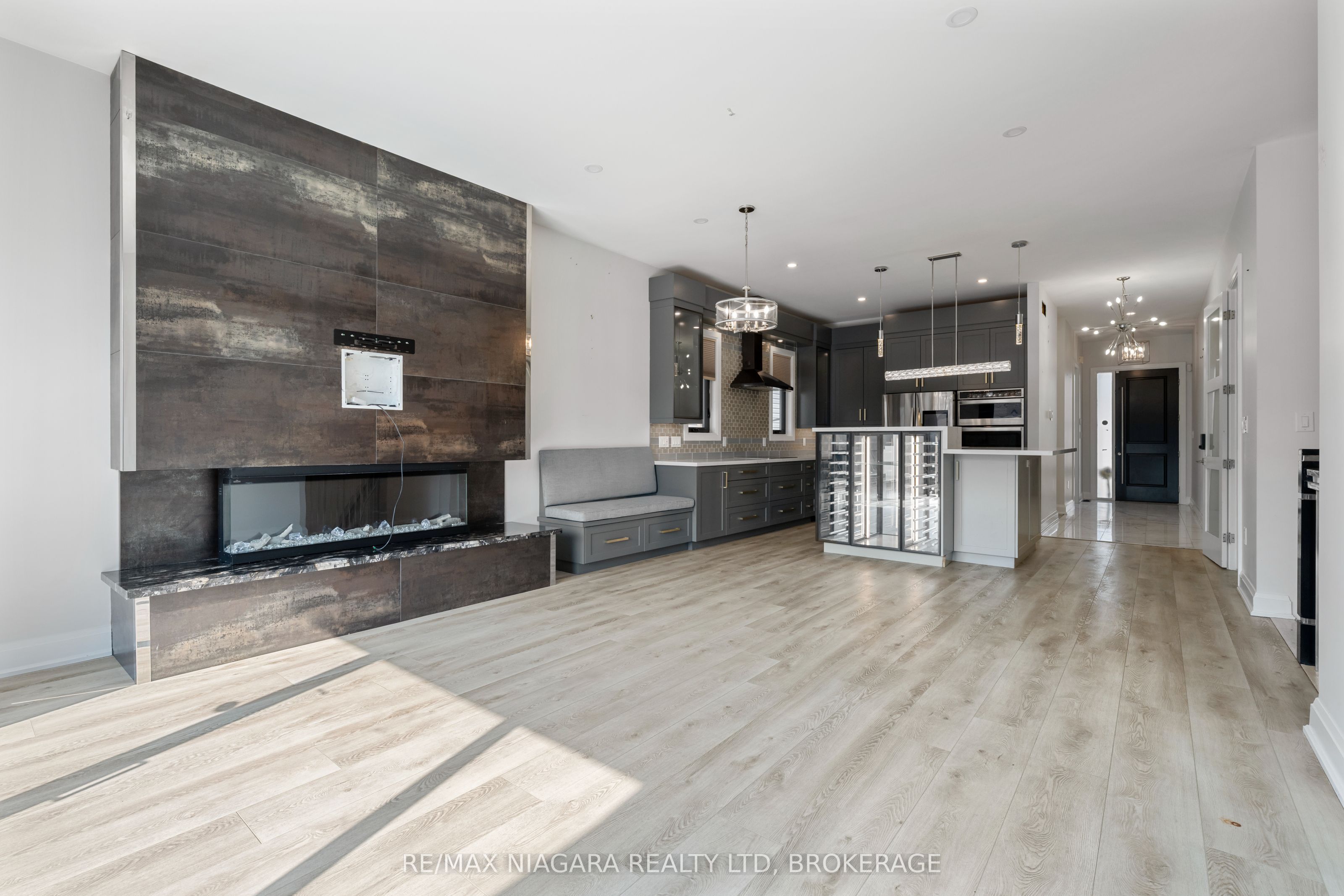 31 Berkshire Drive Property Photo 15