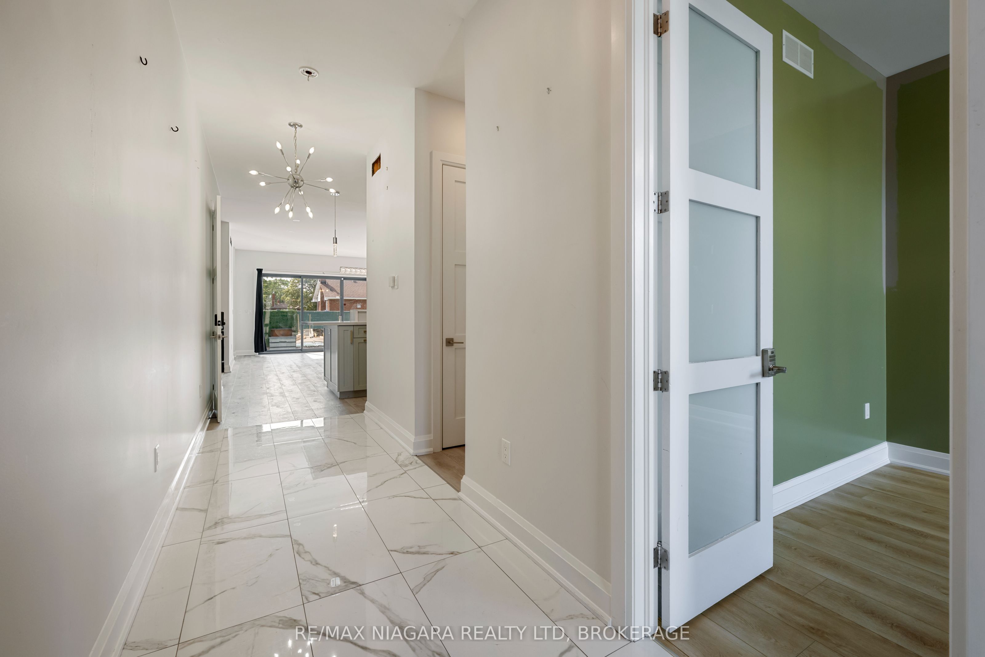 31 Berkshire Drive Property Photo 16
