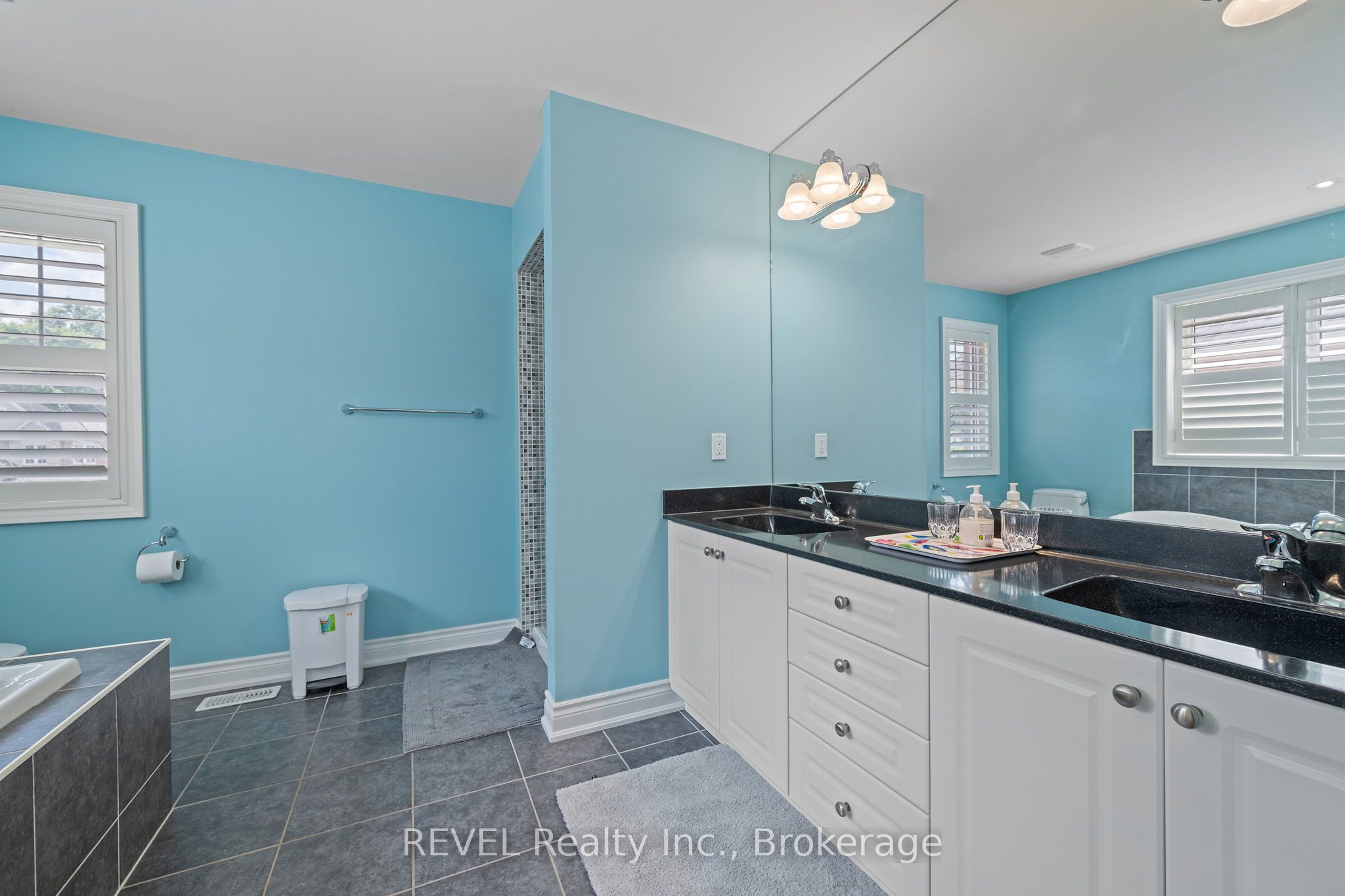 X13664704 Property Photo 26