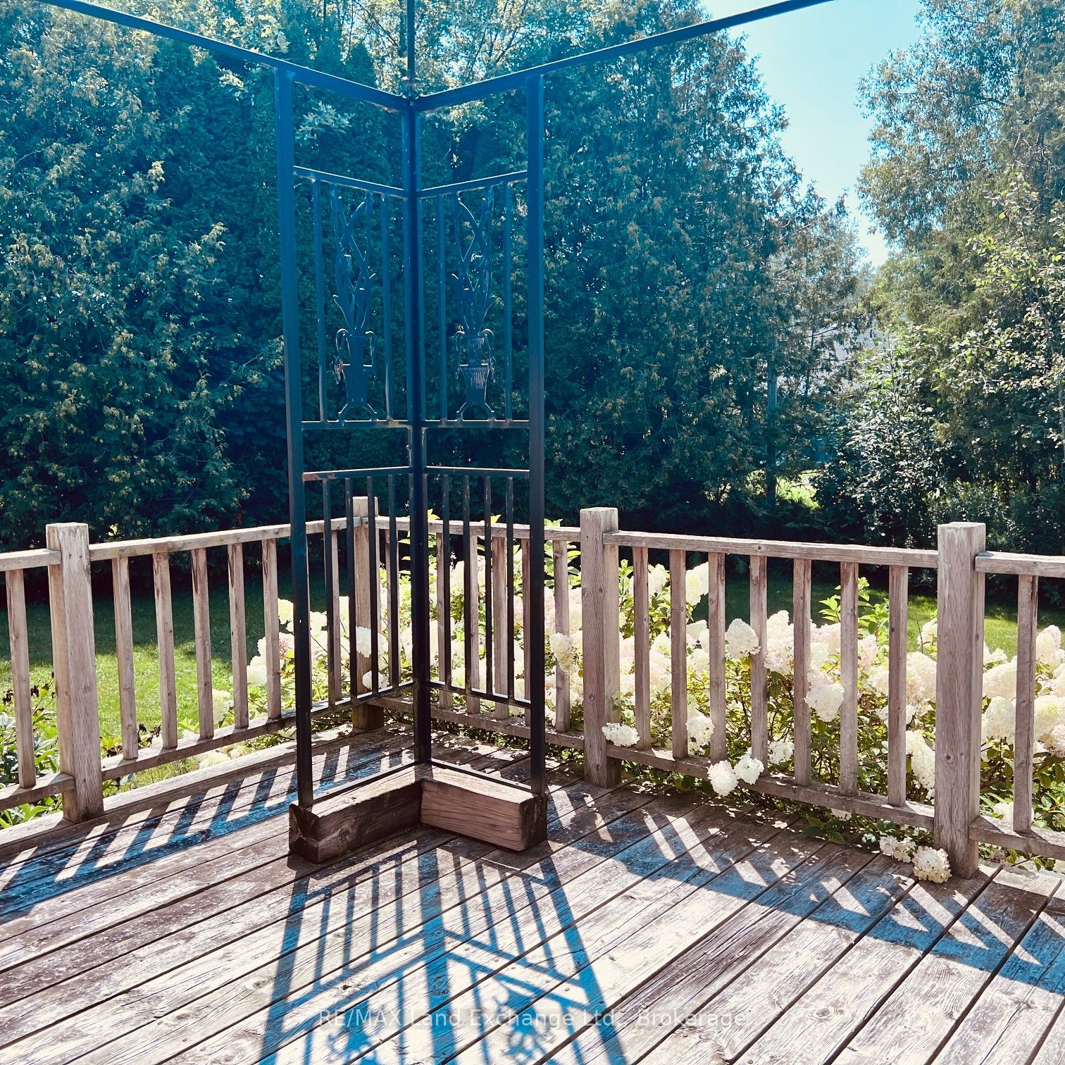 365 Lake Range Drive Property Photo 6