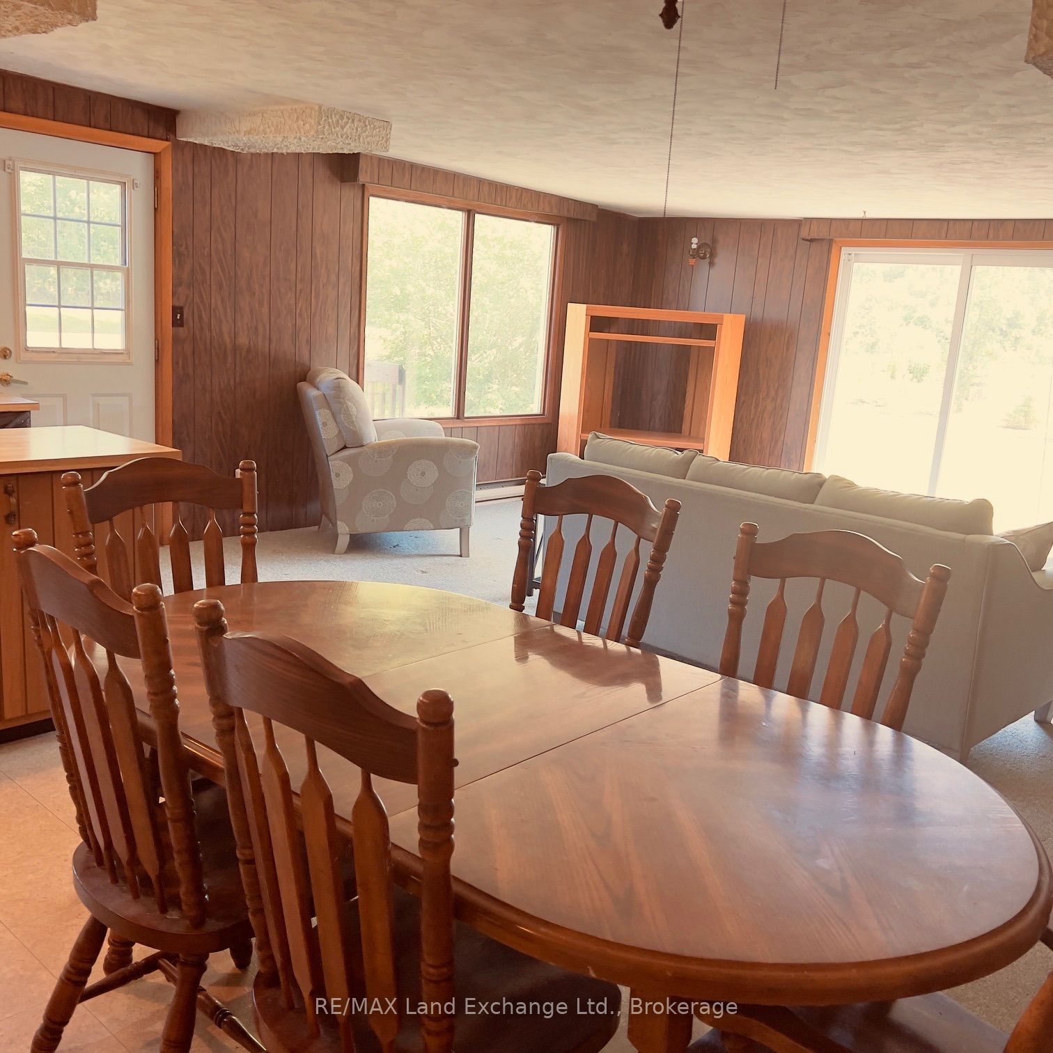 365 Lake Range Drive Property Photo 9
