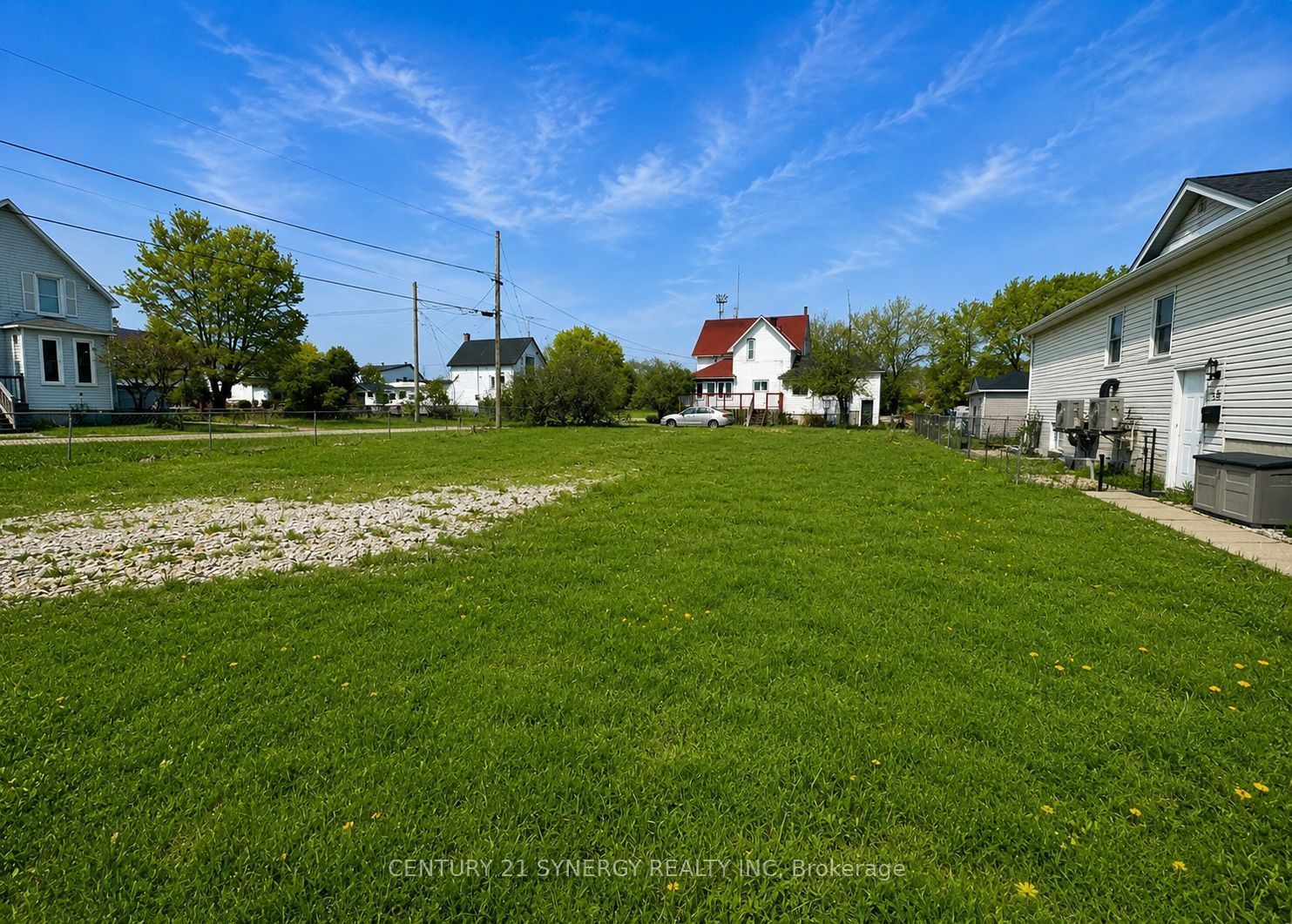 24 King Street Property Photo 4