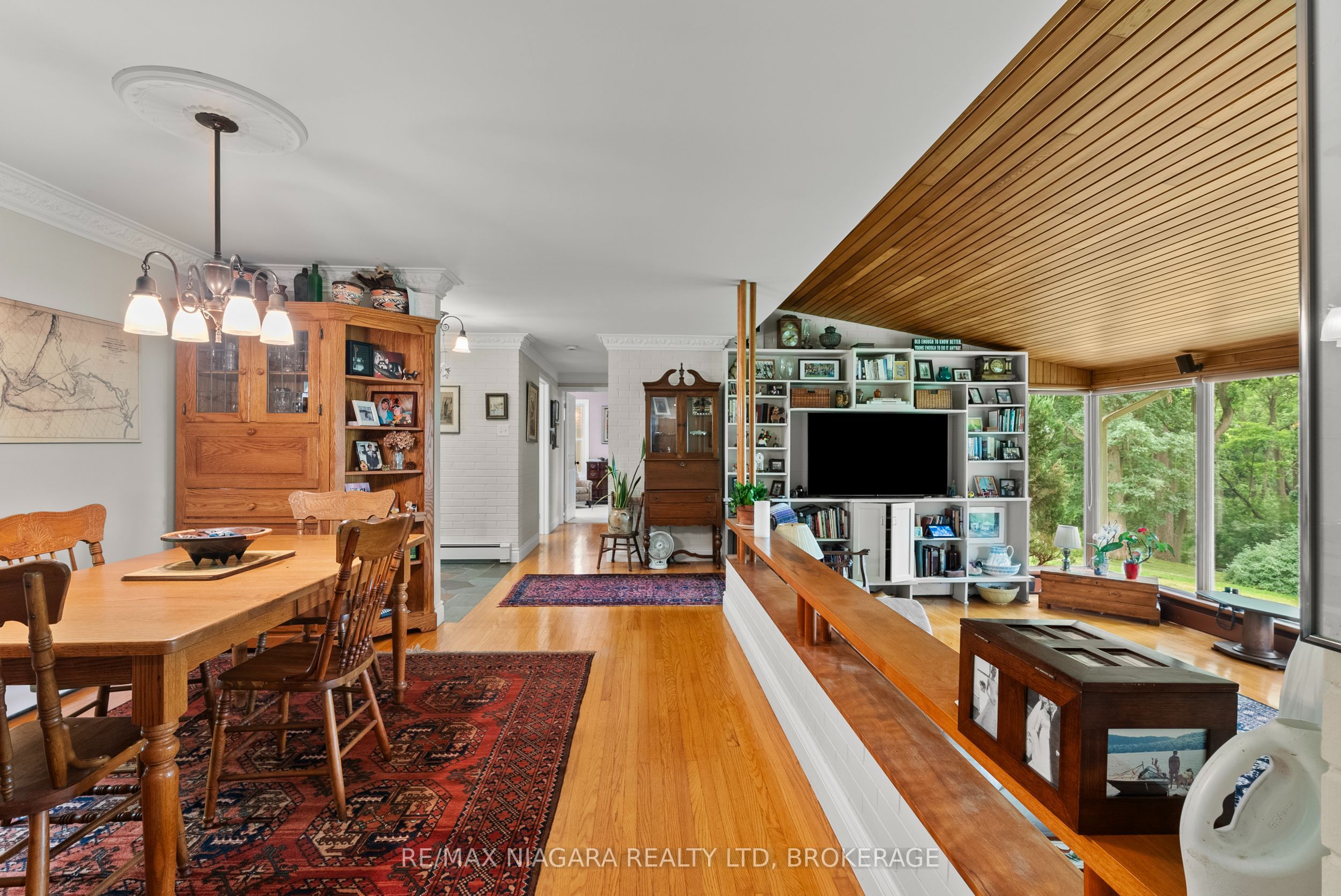 46 Melrose Drive Property Photo 11