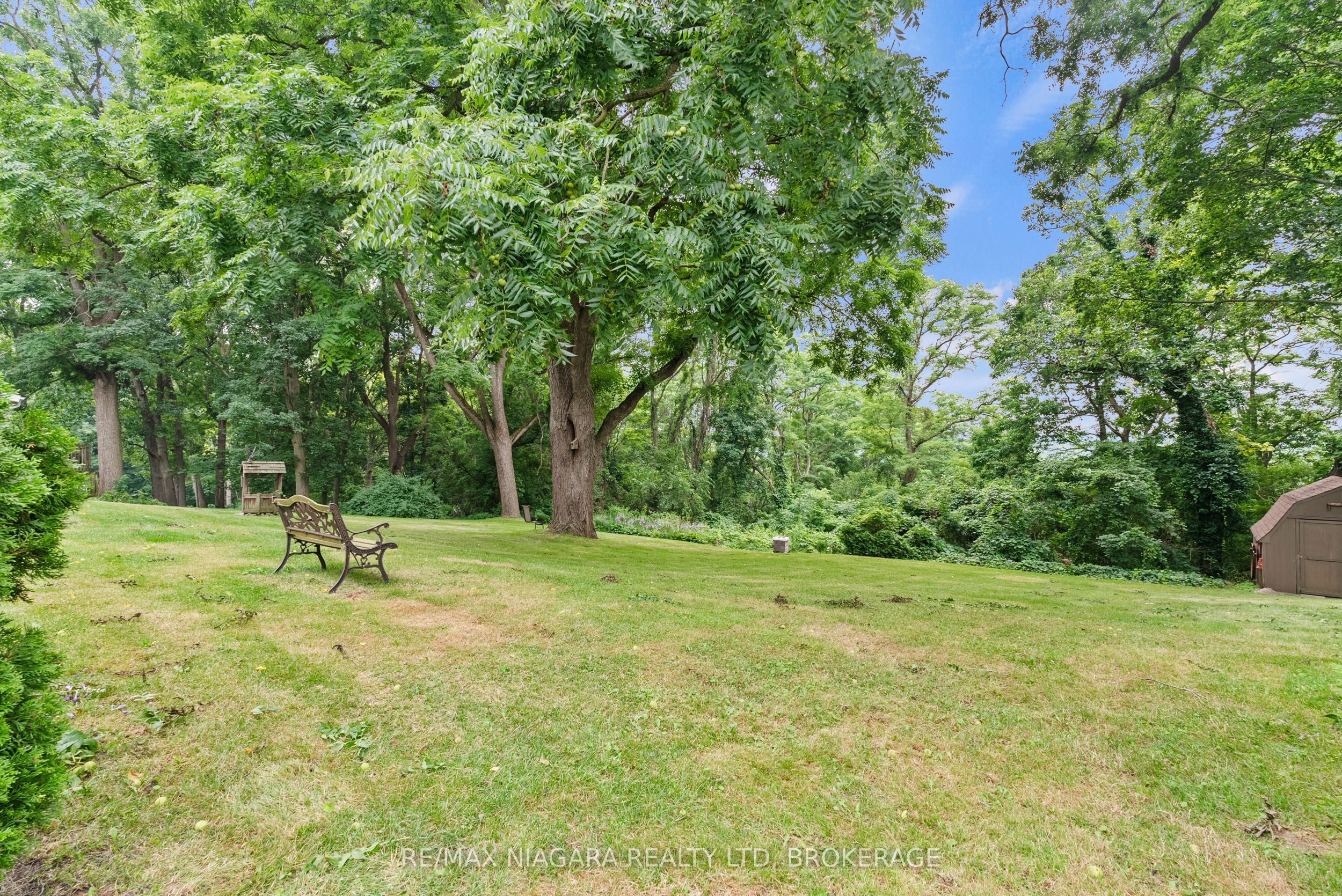 46 Melrose Drive Property Photo 40