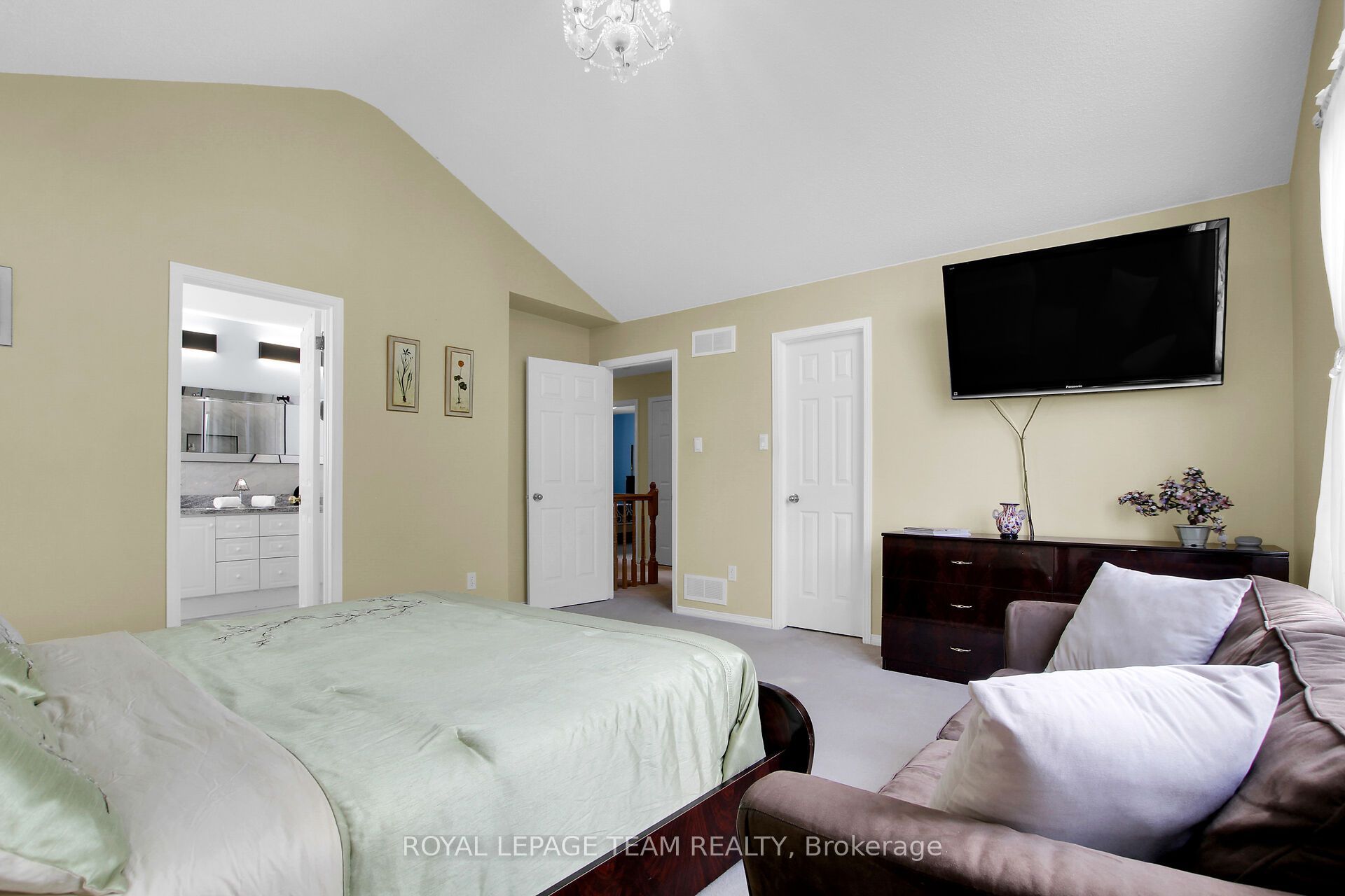 12 Mattawa Crescent Property Photo 31