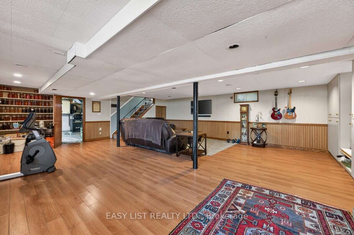 710 Seacliff Drive Property Photo 40