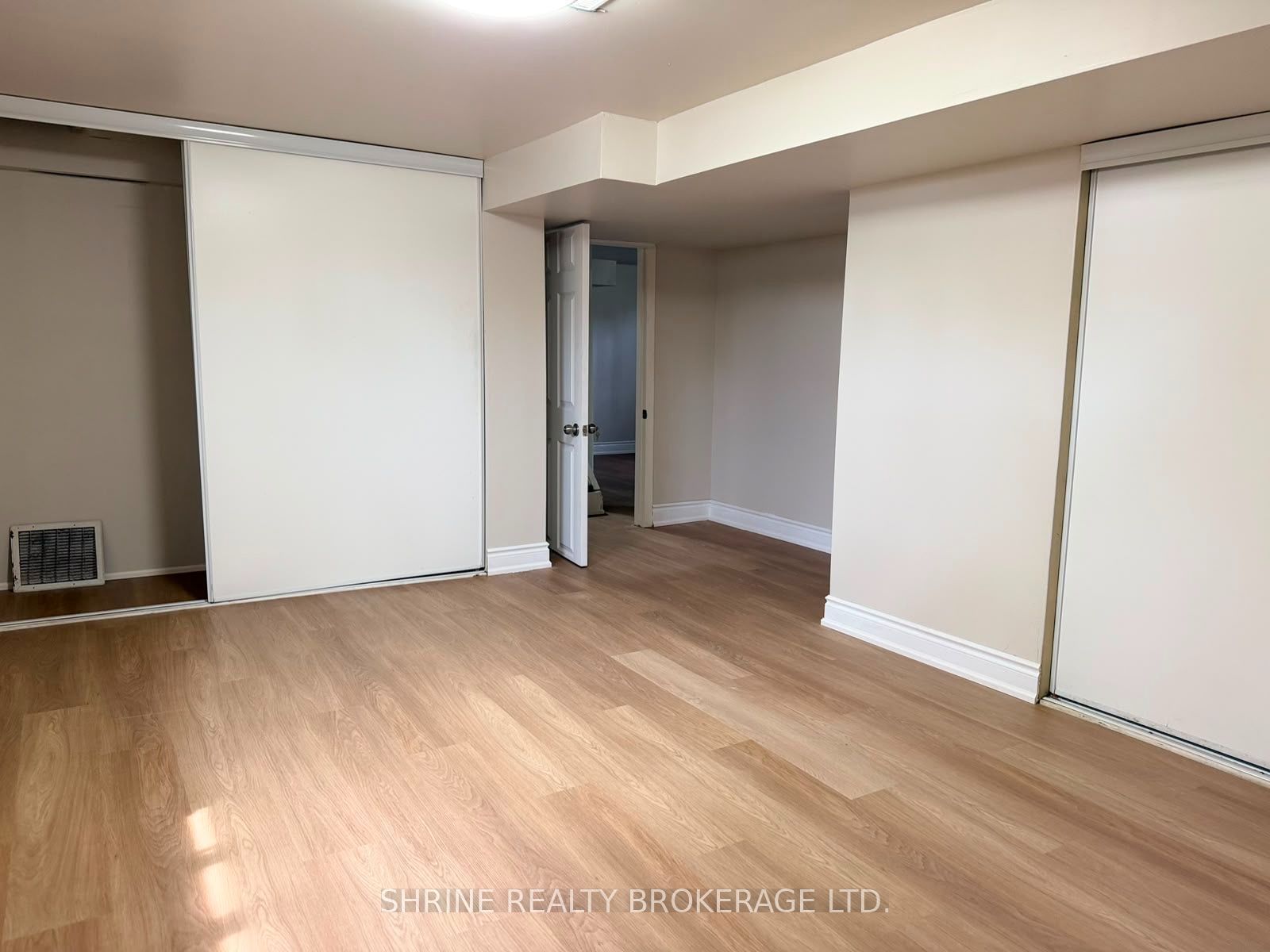 367 Springbank Drive Property Photo 14