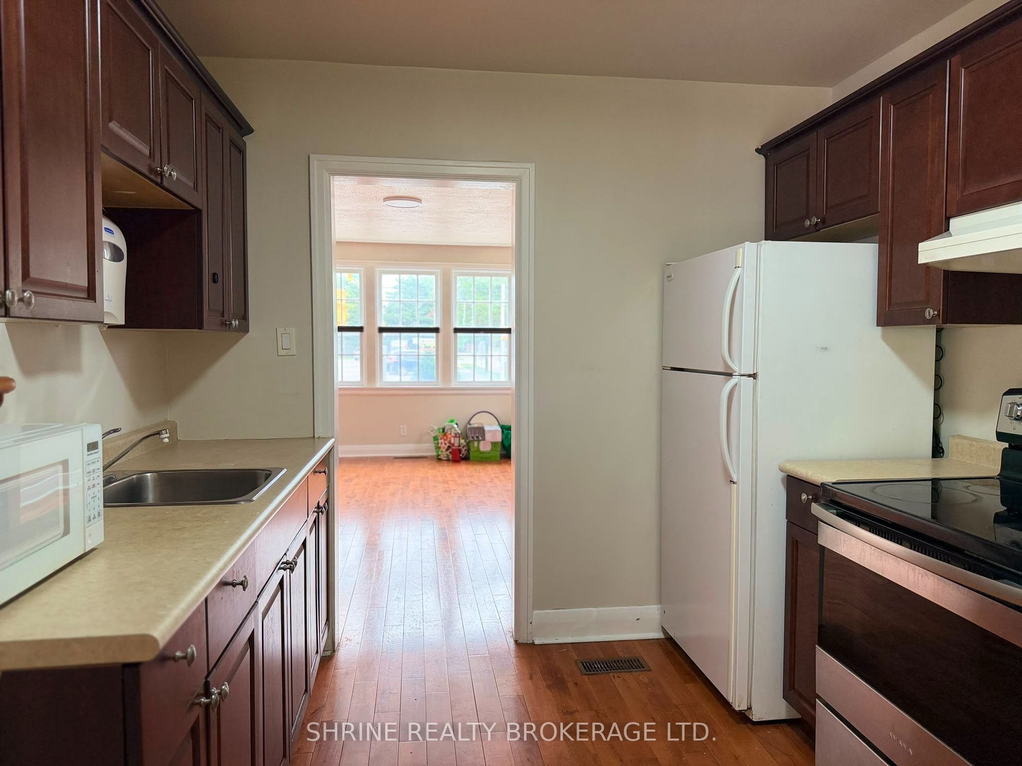 367 Springbank Drive Property Photo 19