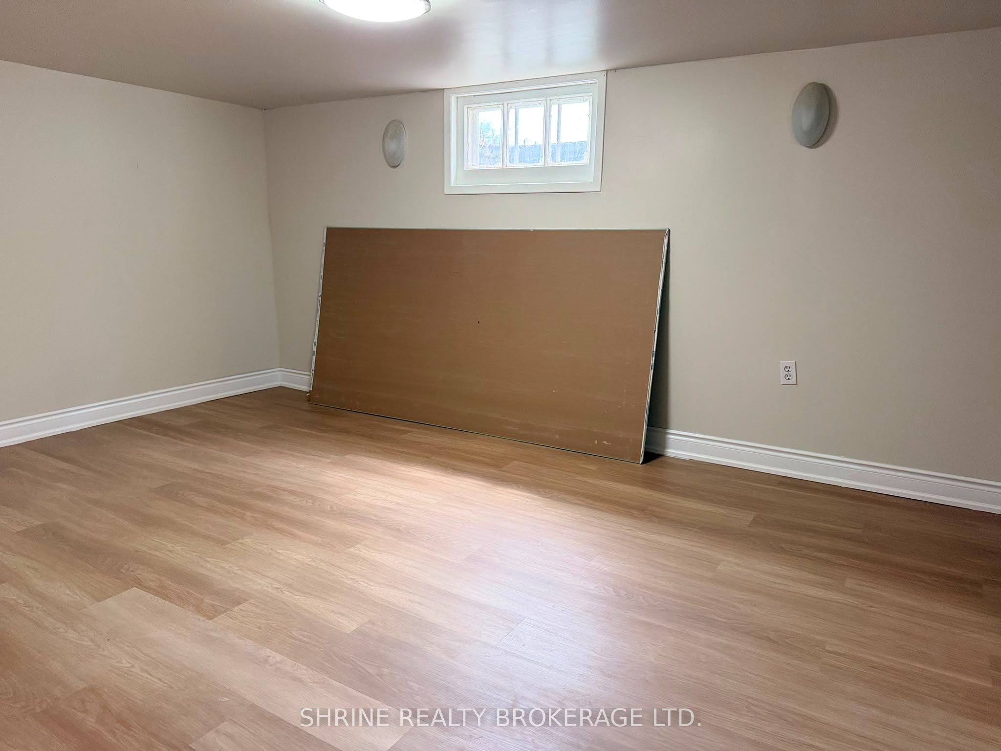 367 Springbank Drive Property Photo 23