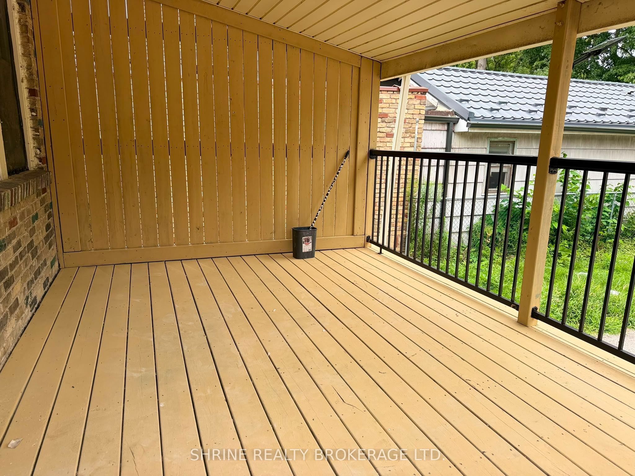 367 Springbank Drive Property Photo 38
