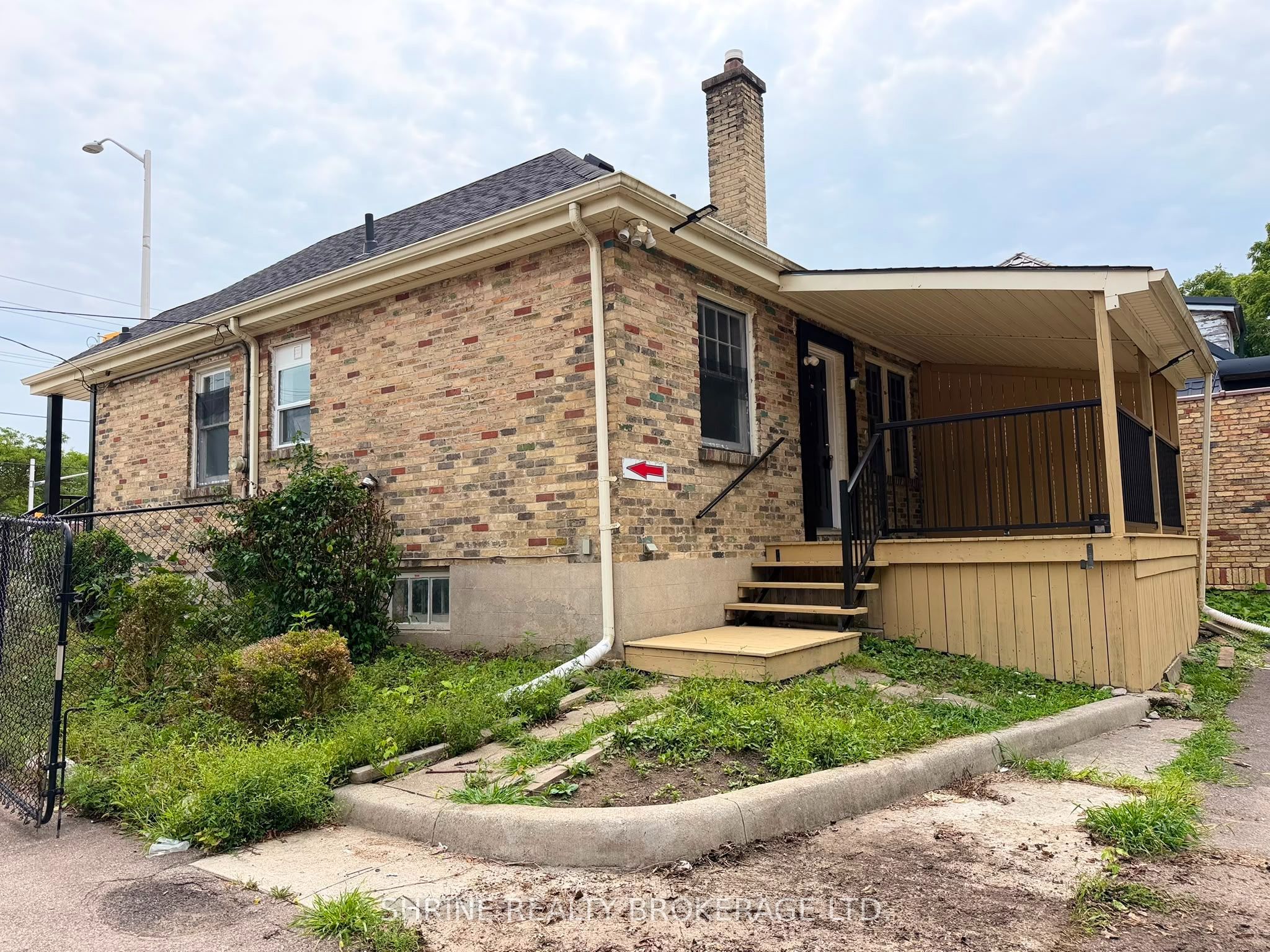 367 Springbank Drive Property Photo 42