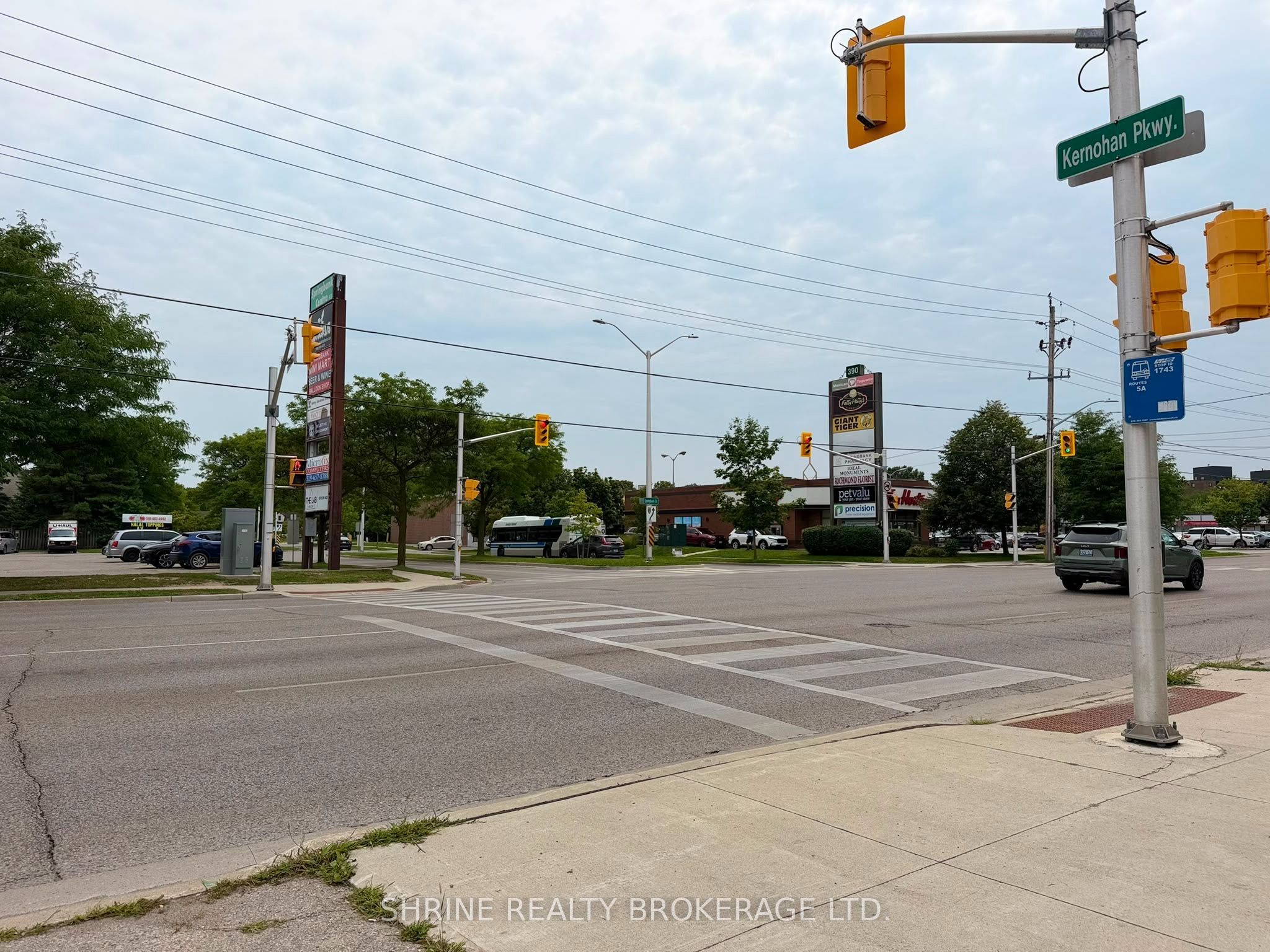 367 Springbank Drive Property Photo 47