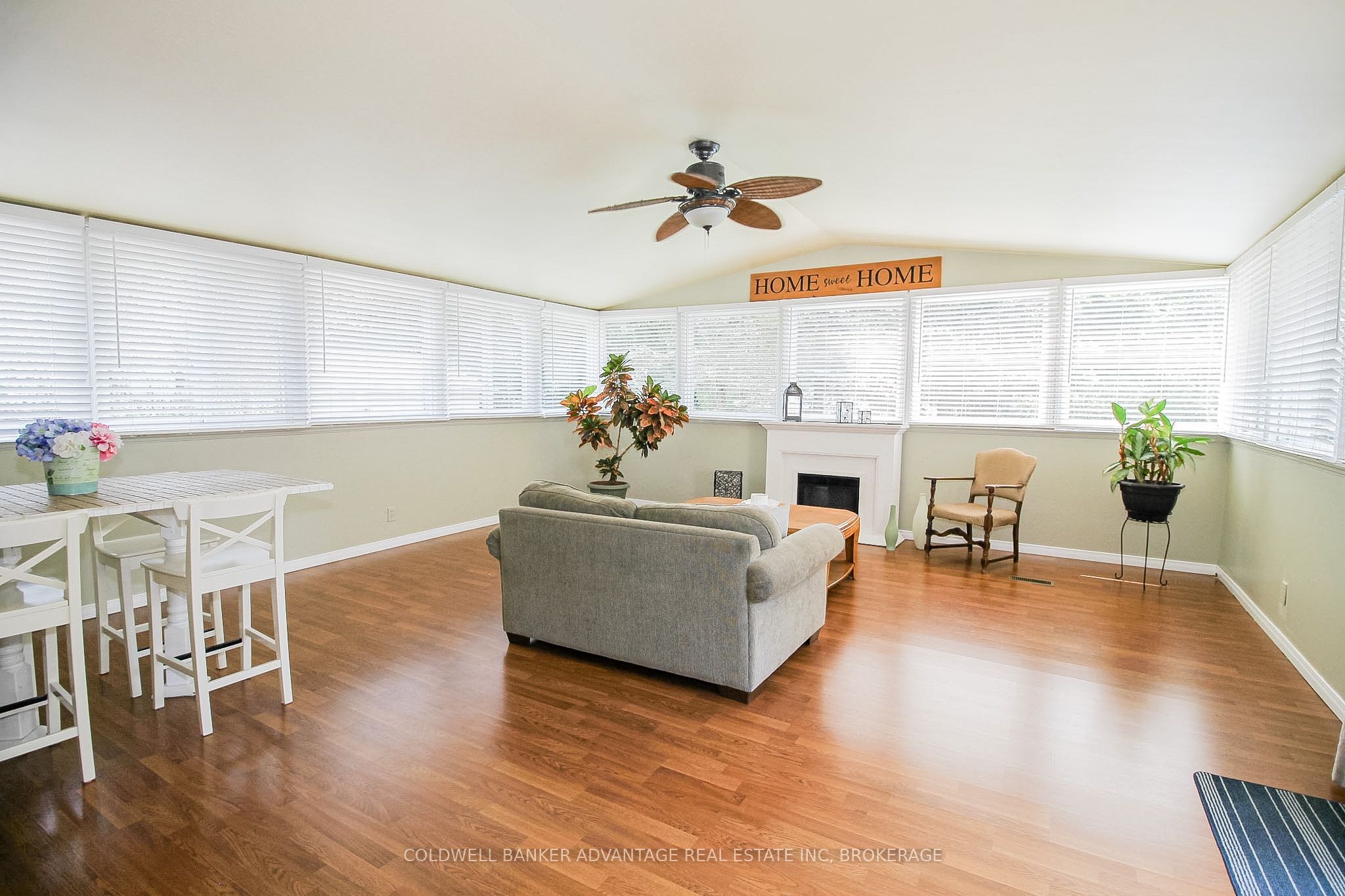 3373 Grove Avenue N Property Photo 15