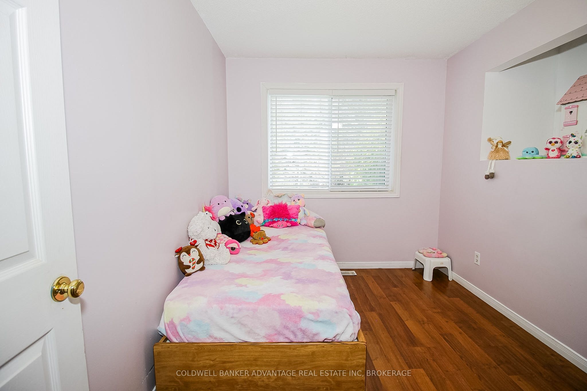 3373 Grove Avenue N Property Photo 25