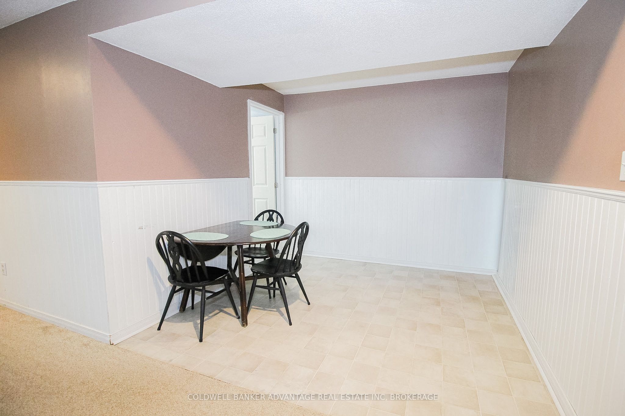 3373 Grove Avenue N Property Photo 29