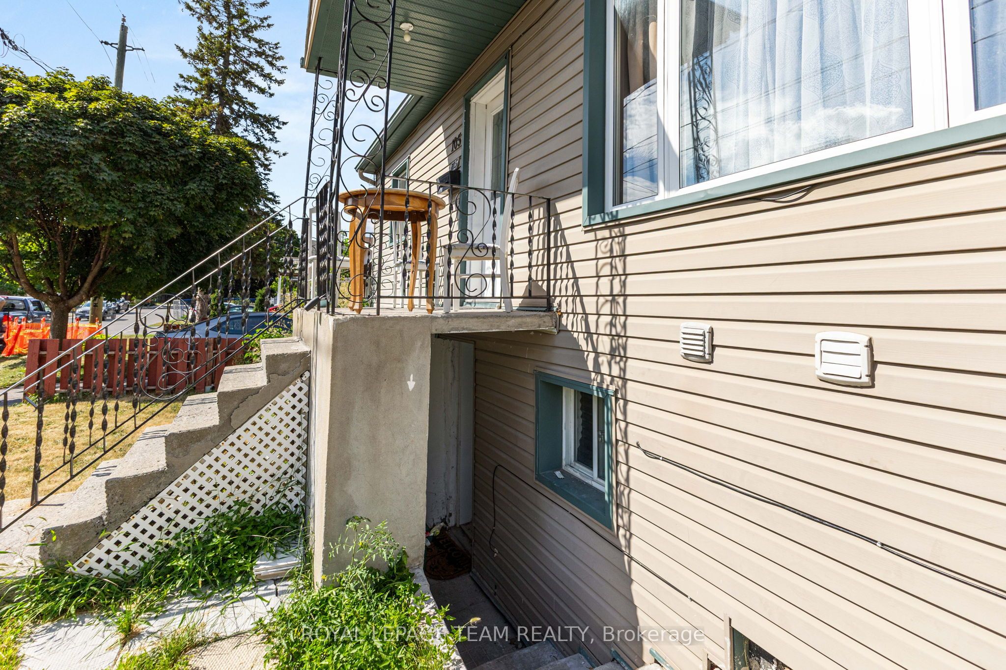 105 Jolliet Avenue Property Photo 14