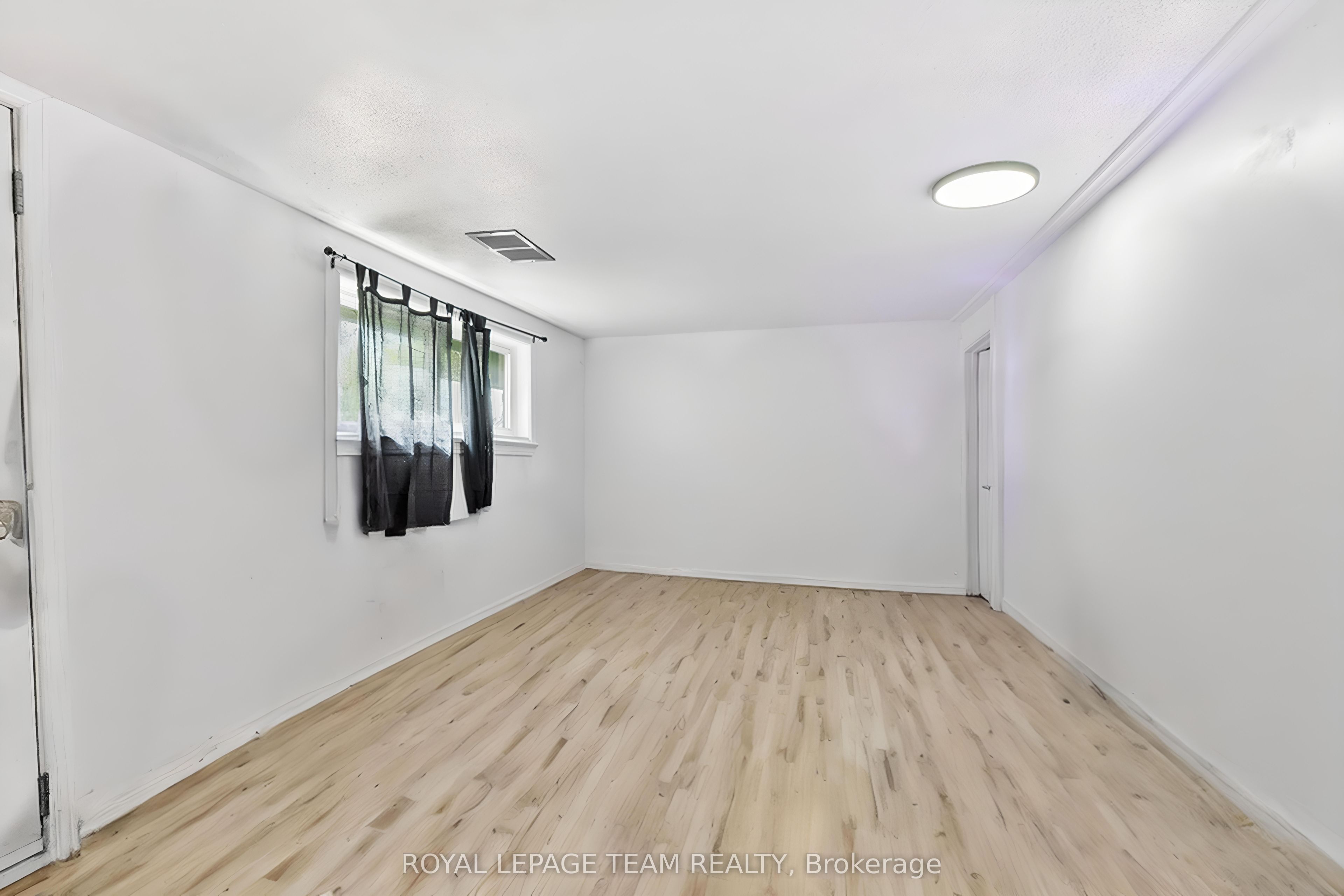 105 Jolliet Avenue Property Photo 16