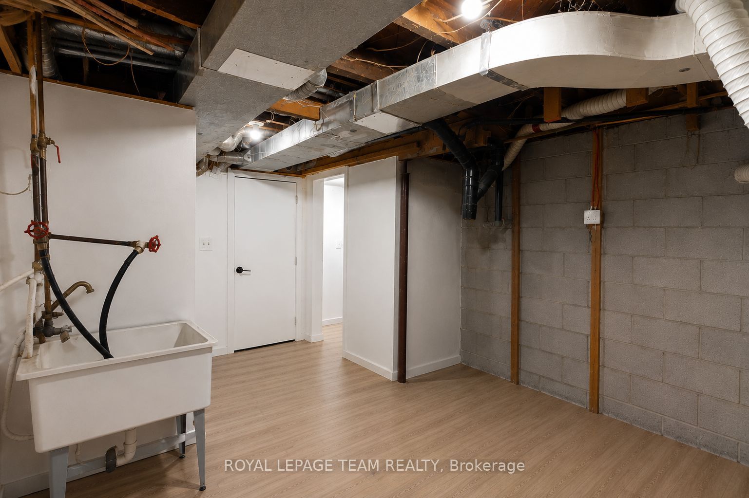 105 Jolliet Avenue Property Photo 20