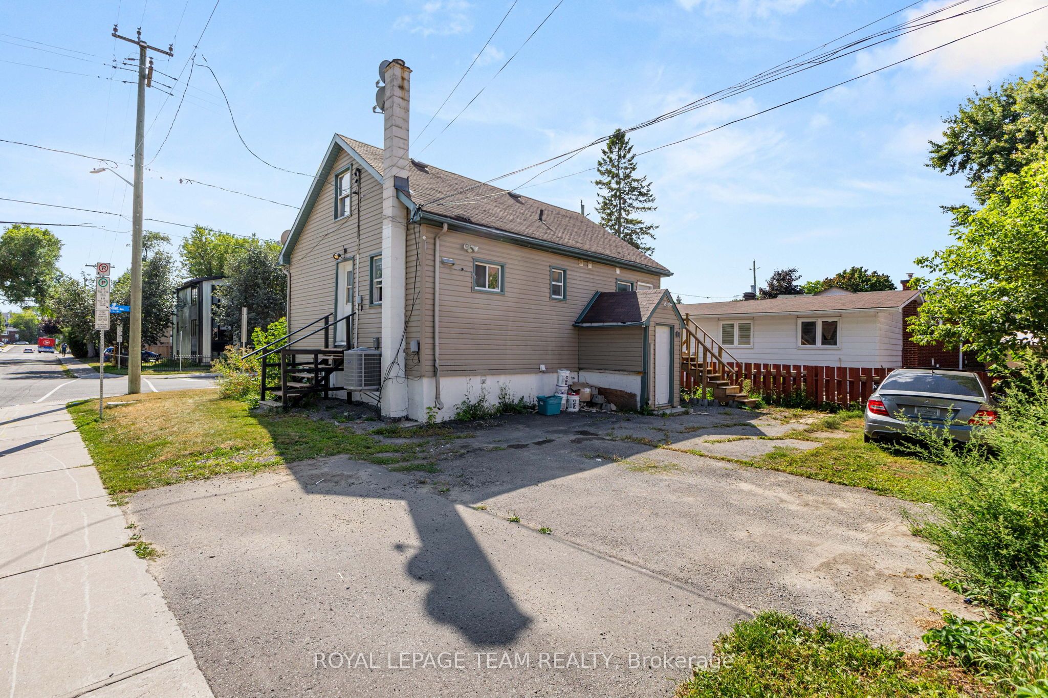 105 Jolliet Avenue Property Photo 22