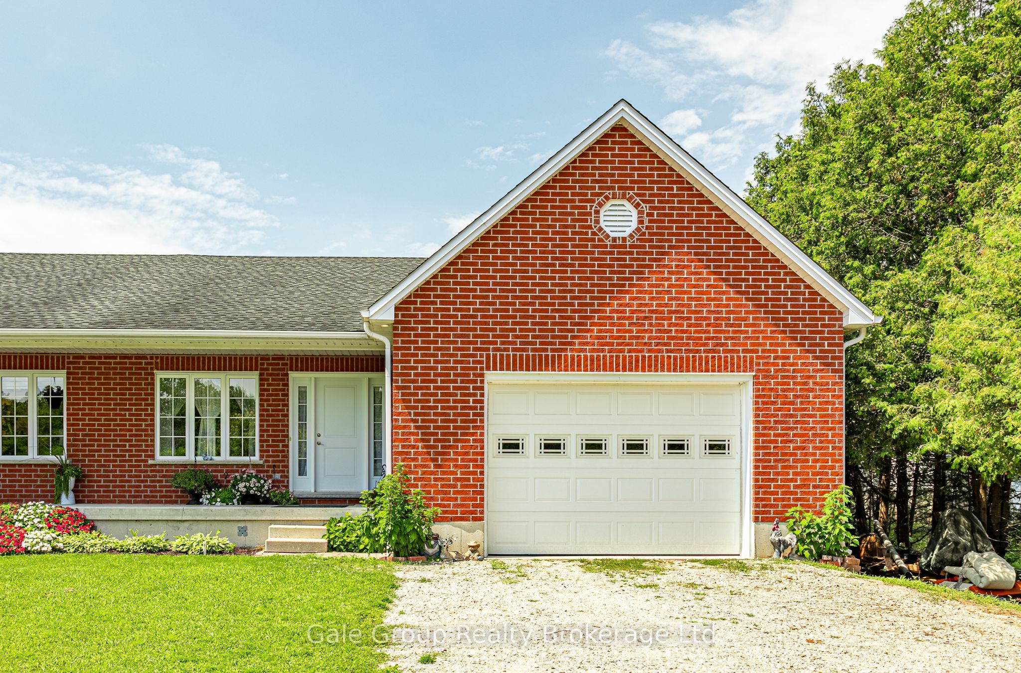 6659 Plank Road Property Photo 3