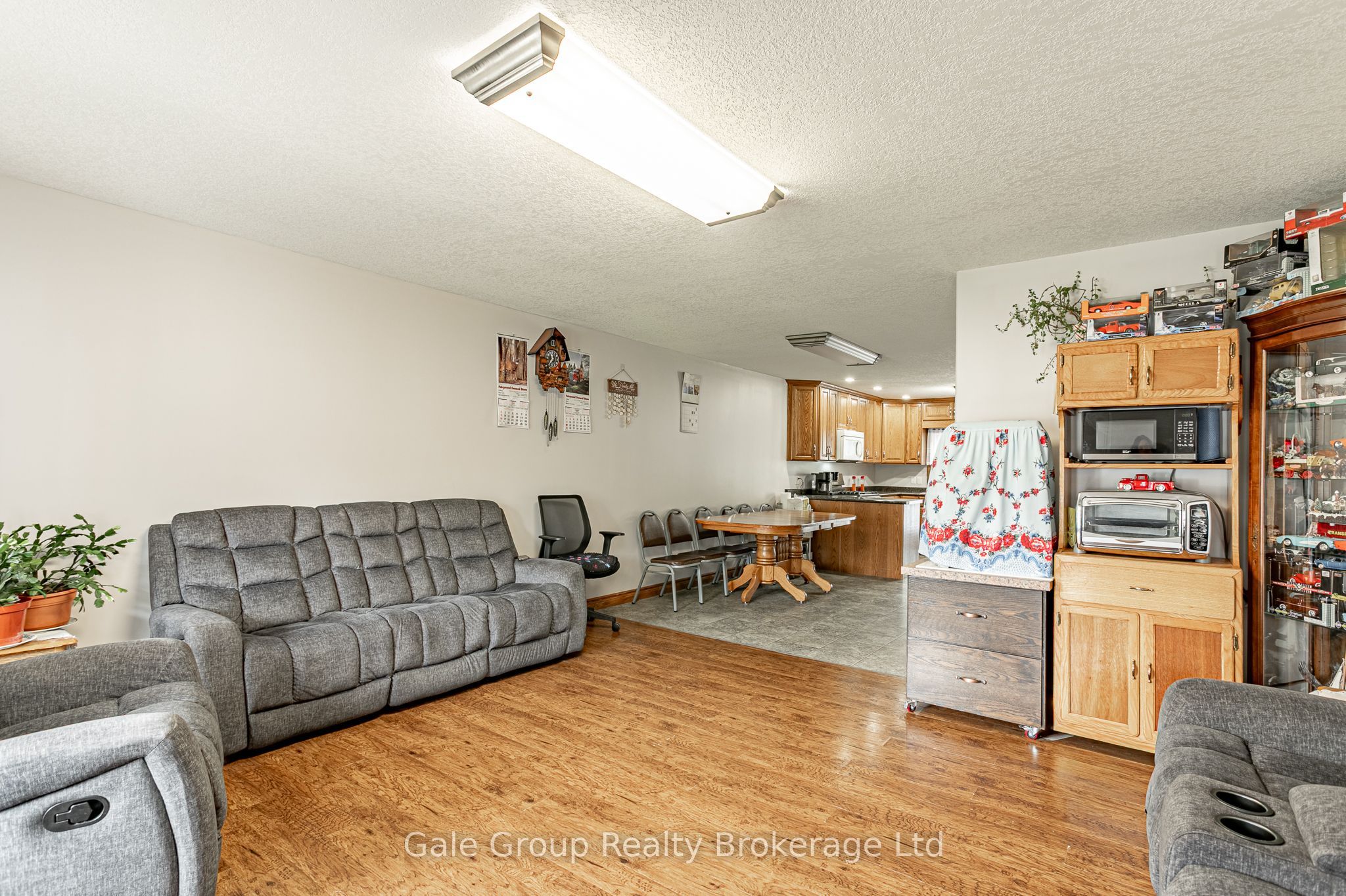 6659 Plank Road Property Photo 4