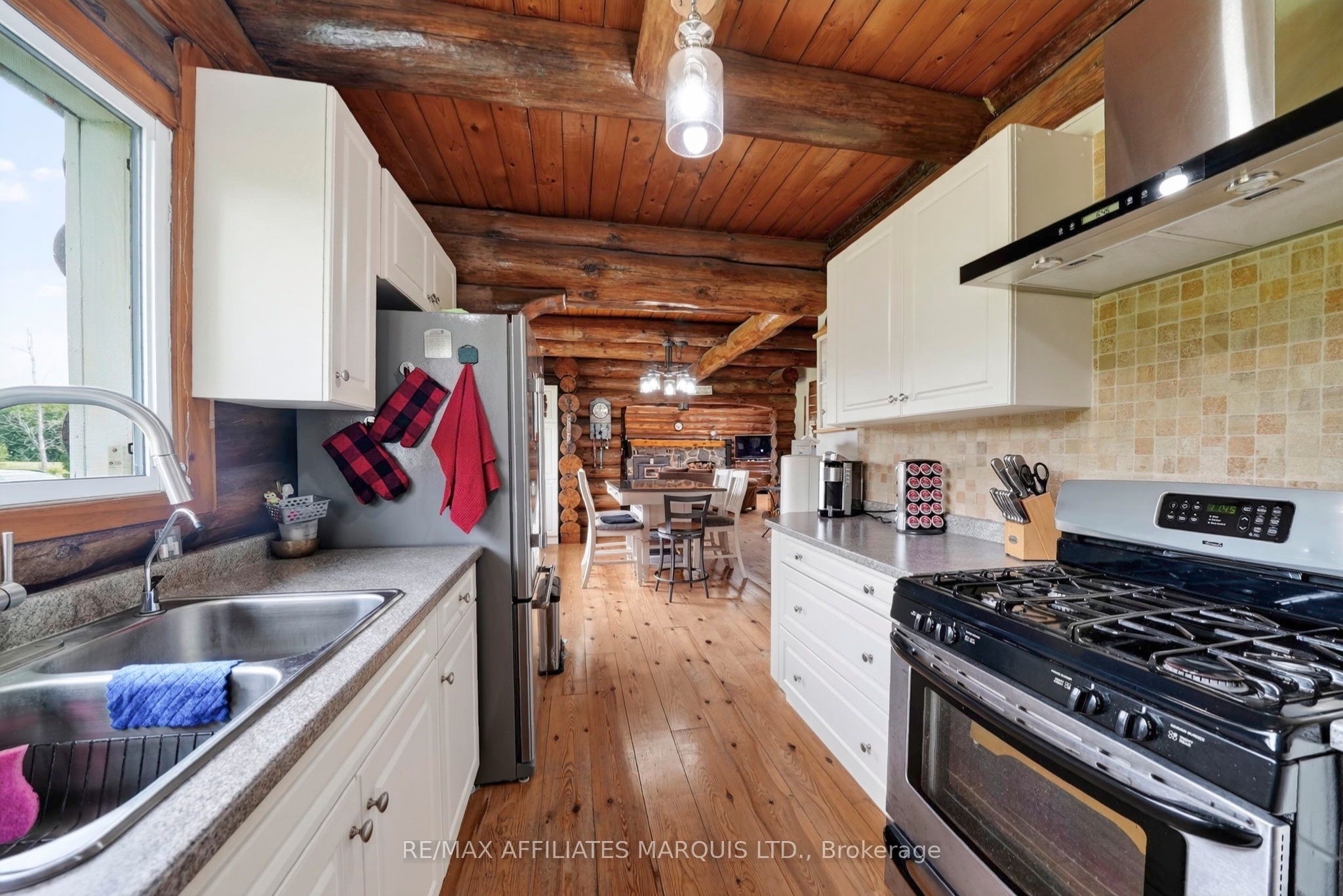16696 Atchison Road Property Photo 7