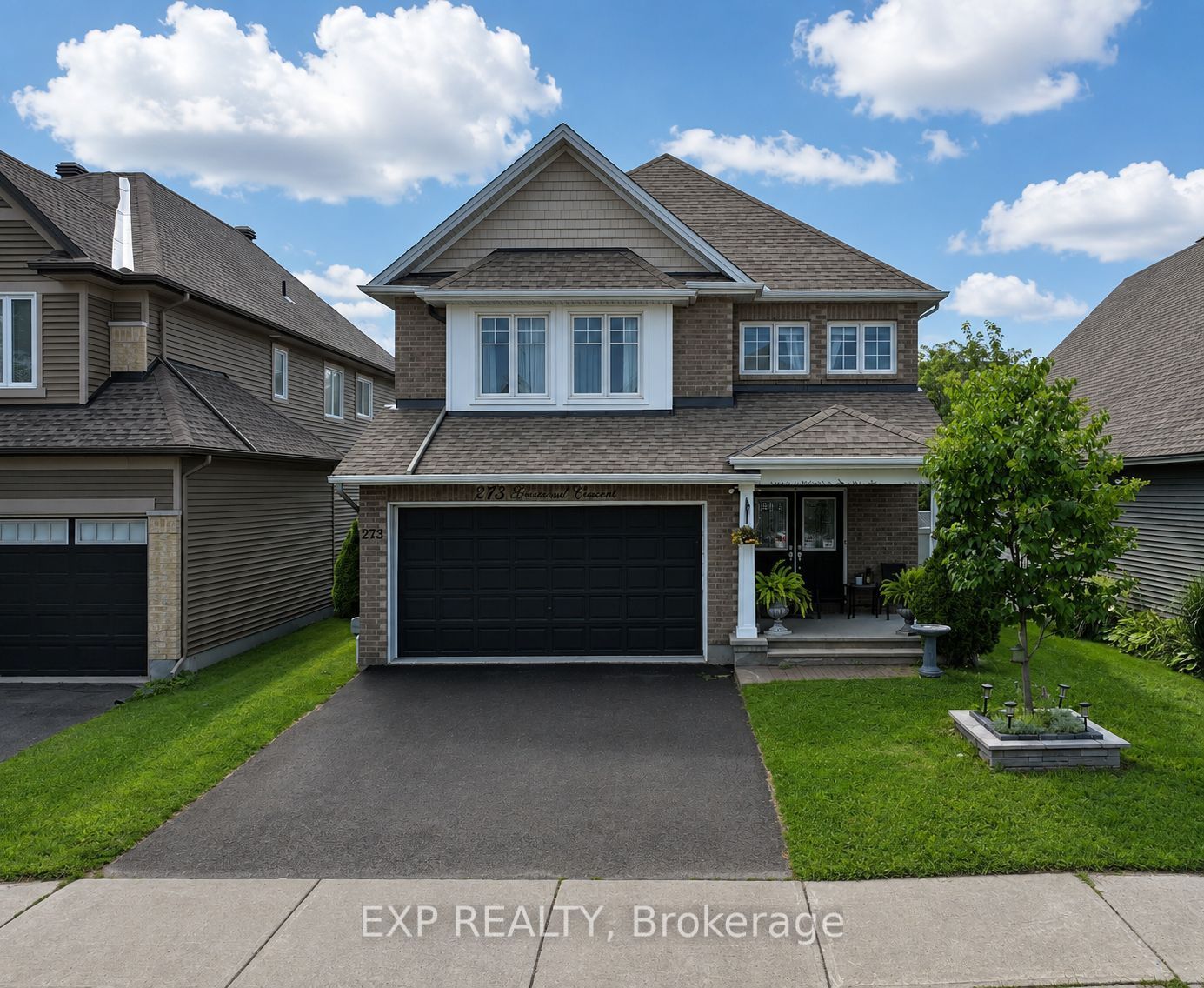 273 Gracewood Crescent Property Photo 1