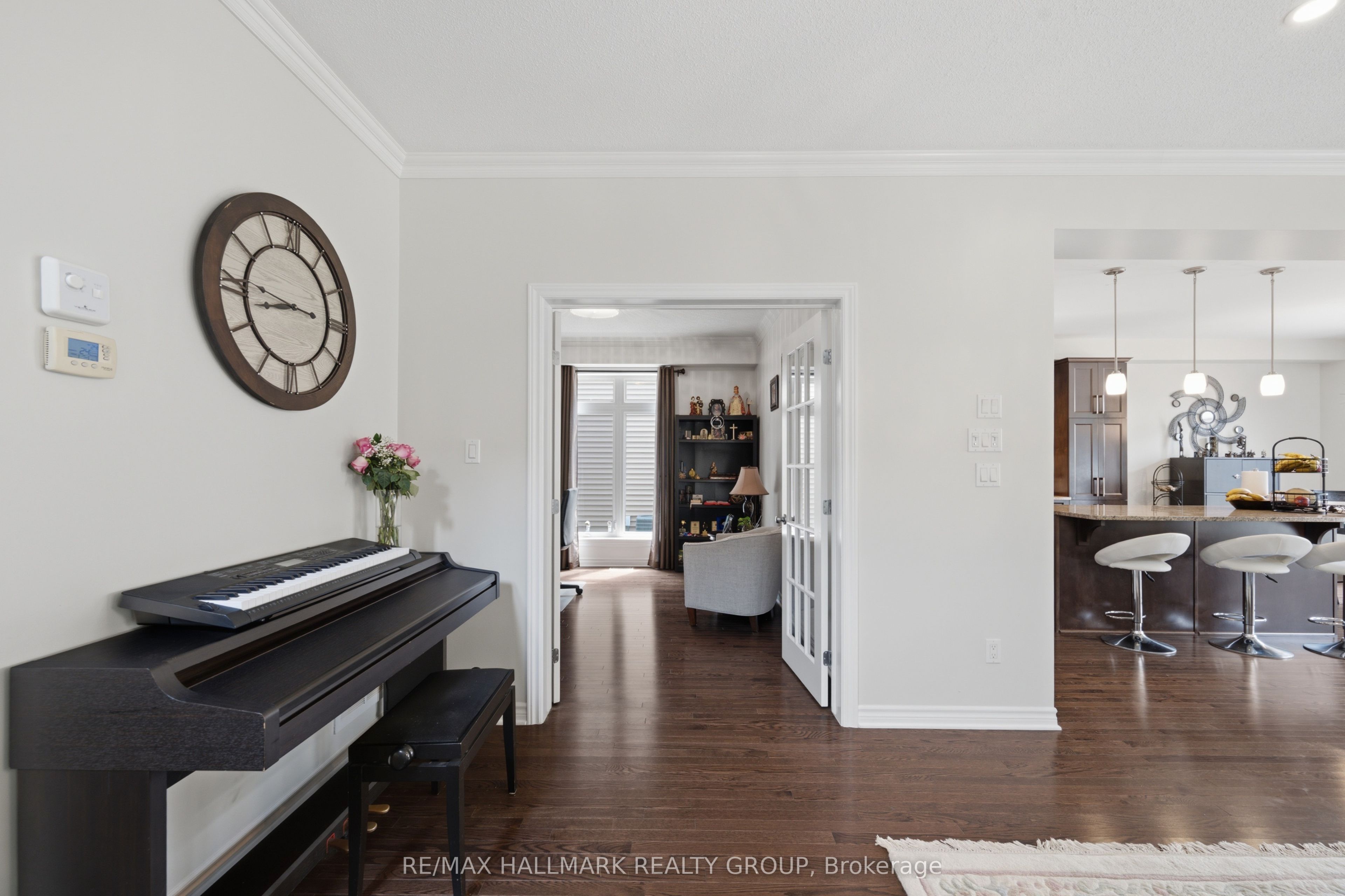 273 Gracewood Crescent Property Photo 6
