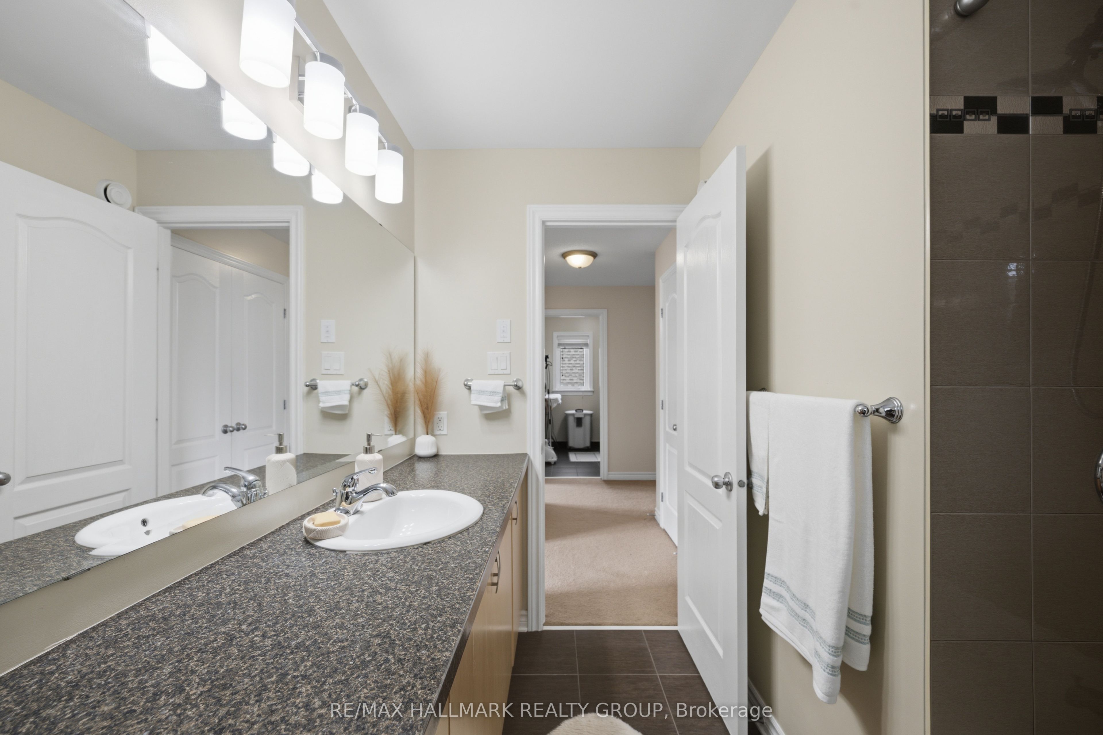 273 Gracewood Crescent Property Photo 29