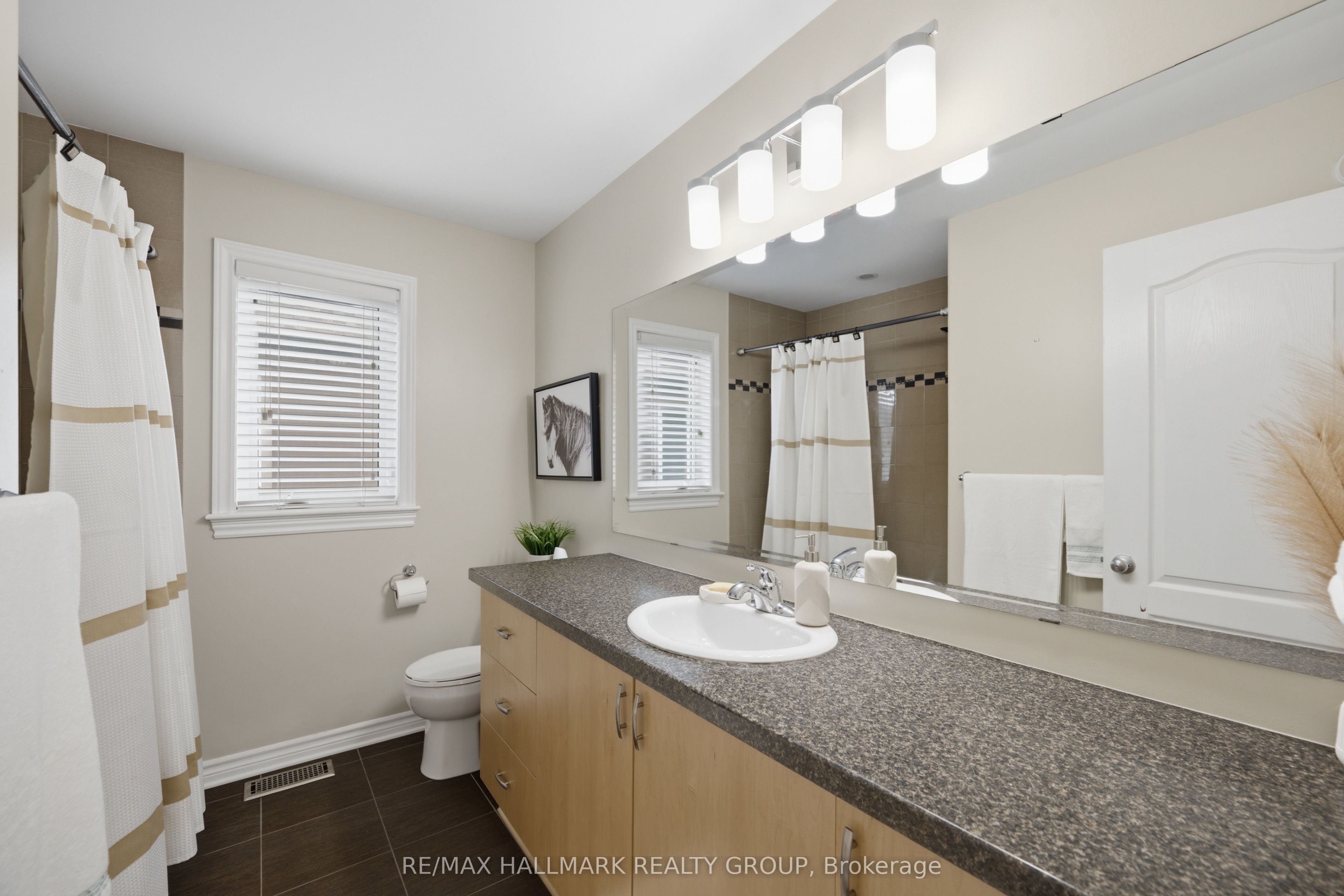 273 Gracewood Crescent Property Photo 30