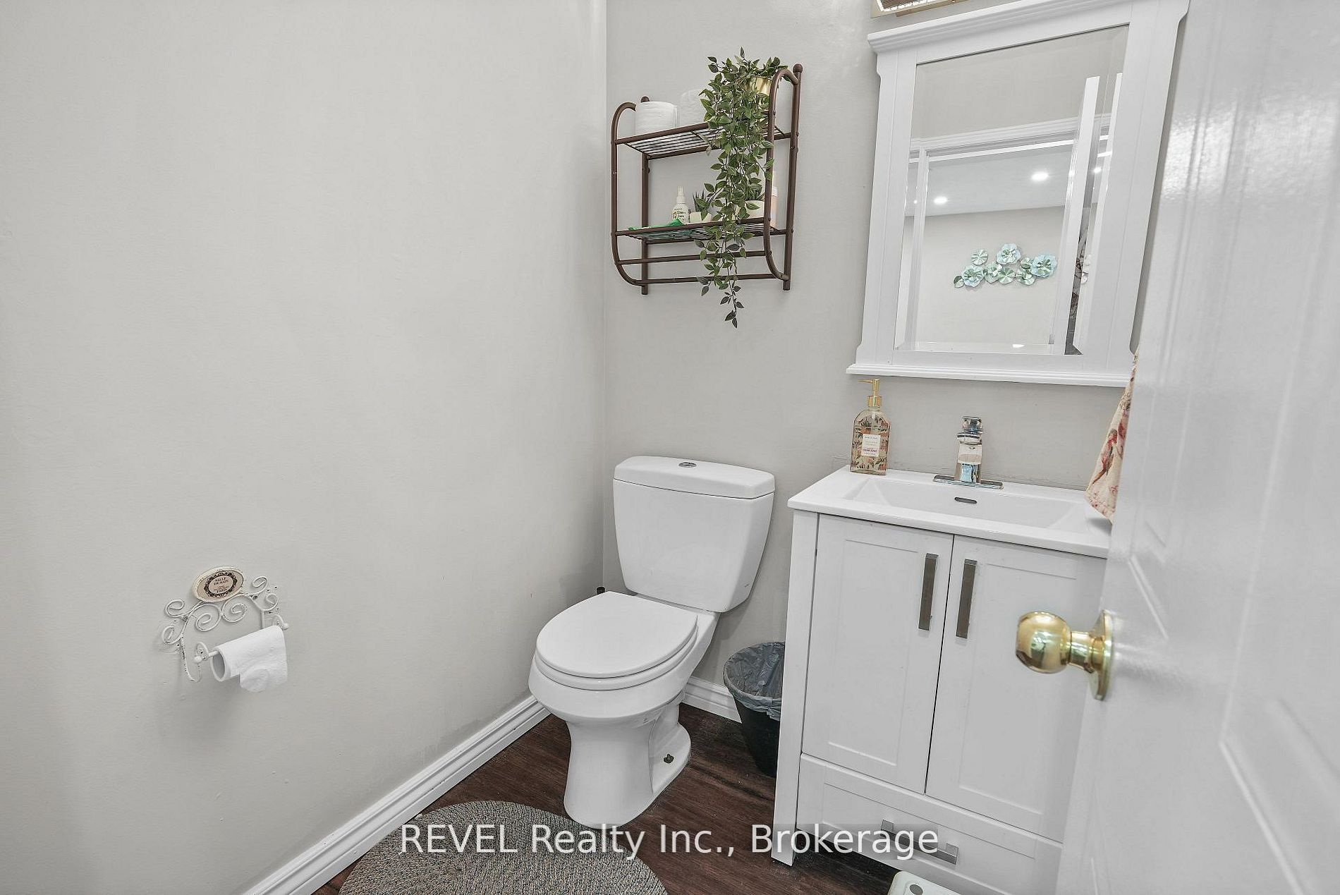 65 Dorchester Boulevard 80 Property Photo 11