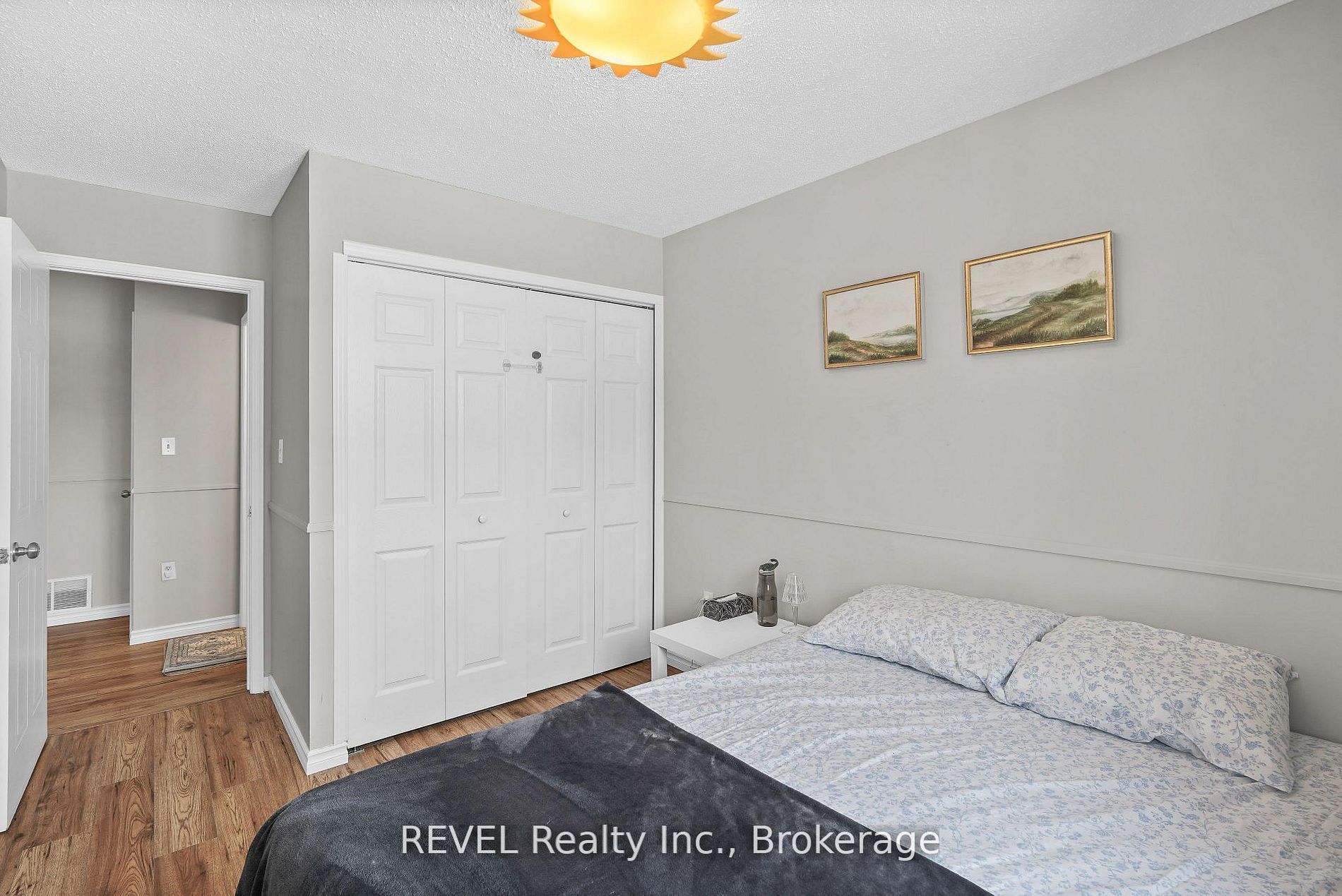 65 Dorchester Boulevard 80 Property Photo 18