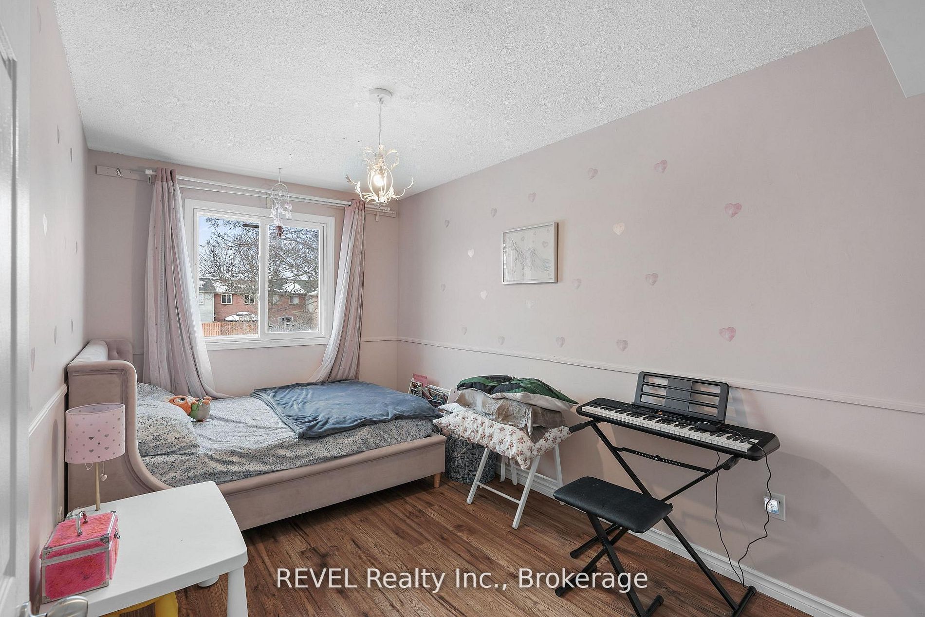 65 Dorchester Boulevard 80 Property Photo 19